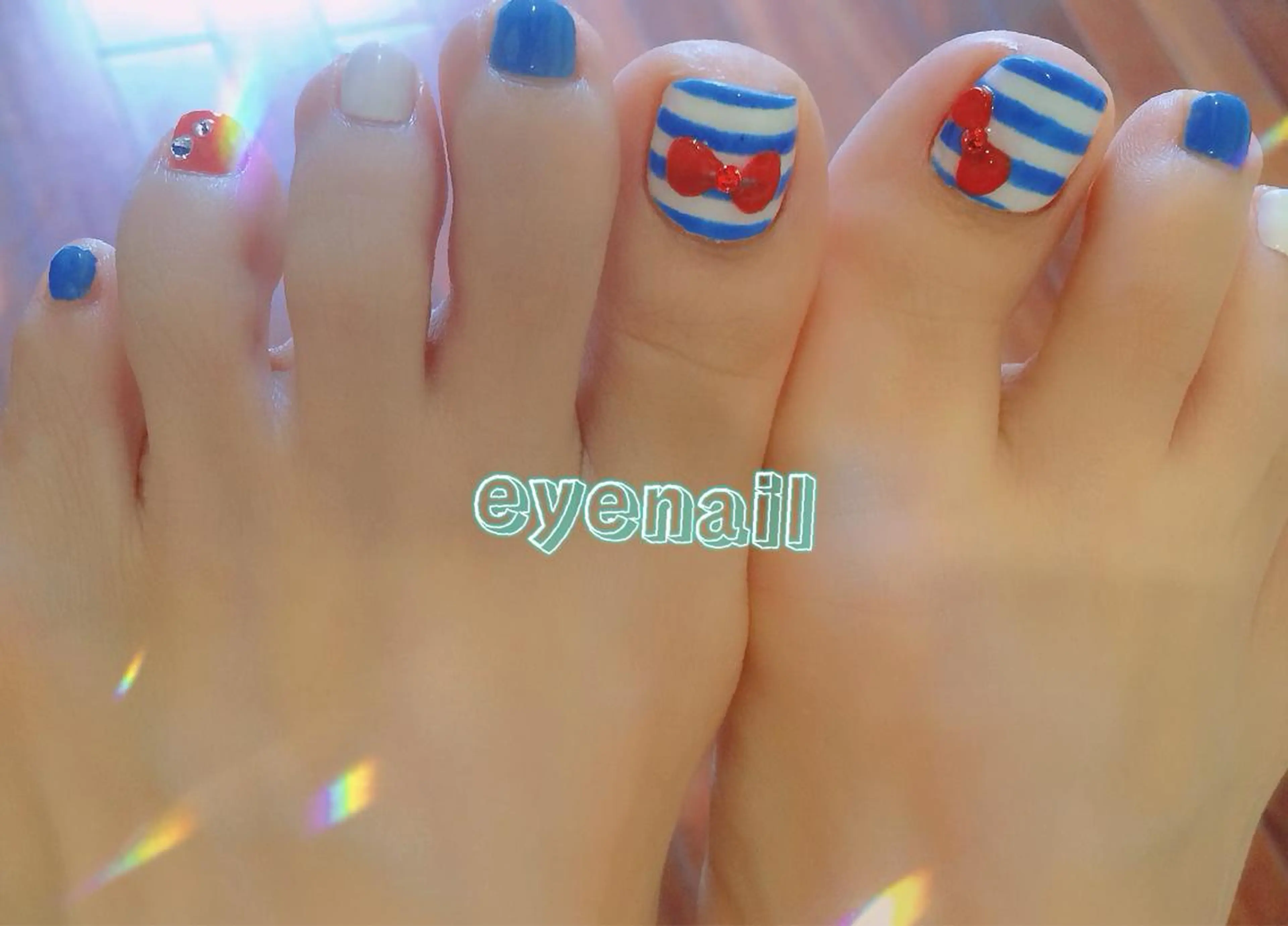 【フットジェル　アートし放題コース】ワンカラーorラメ＋アート好きなだけ（オフ＋¥1000）✨の写真