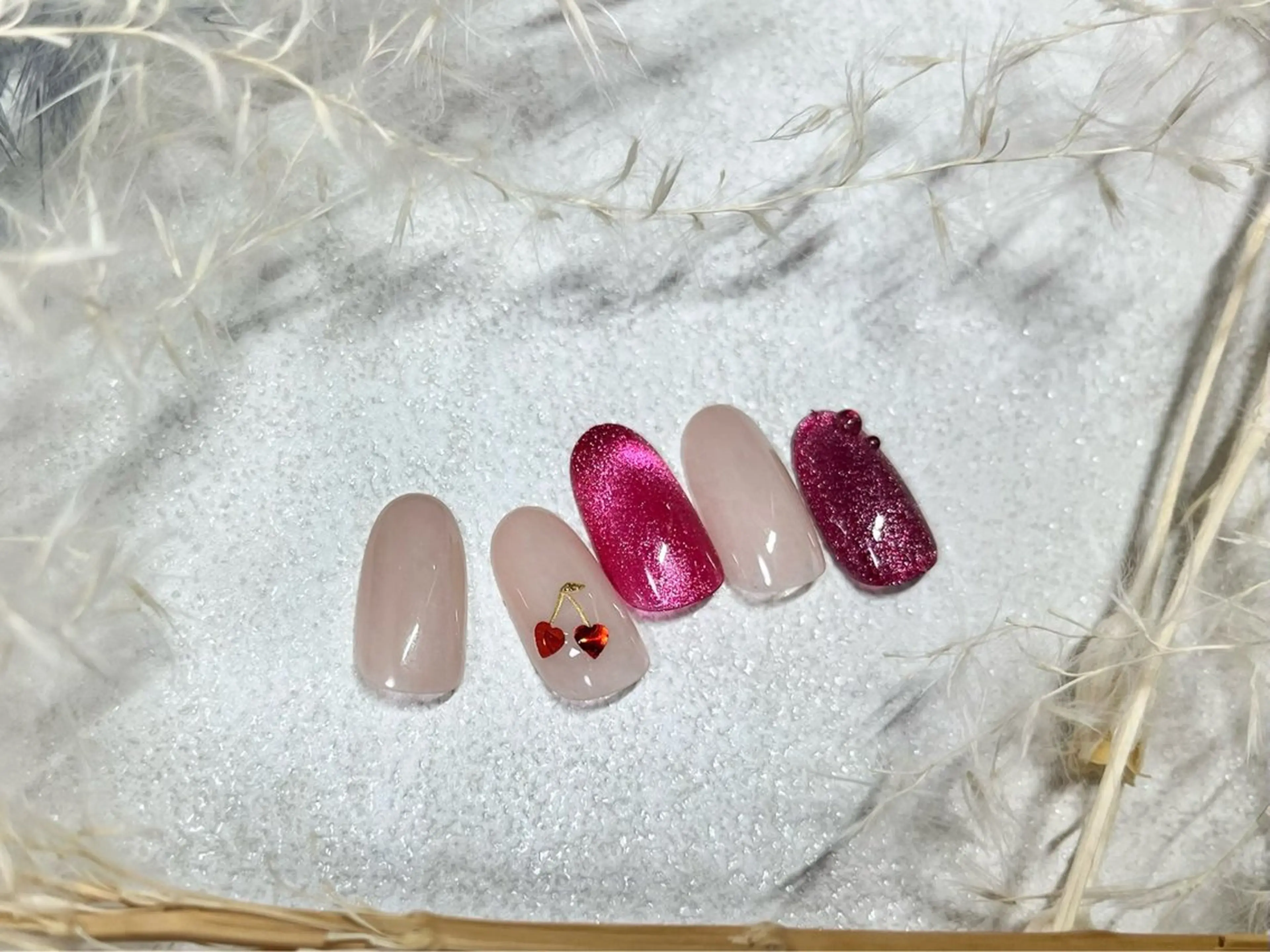 ネイル オーロラネイル 桜ネイル フラワーネイル フットネイル フレンチネイル ハンドネイル kikinail 溝の口のネイルデザイン