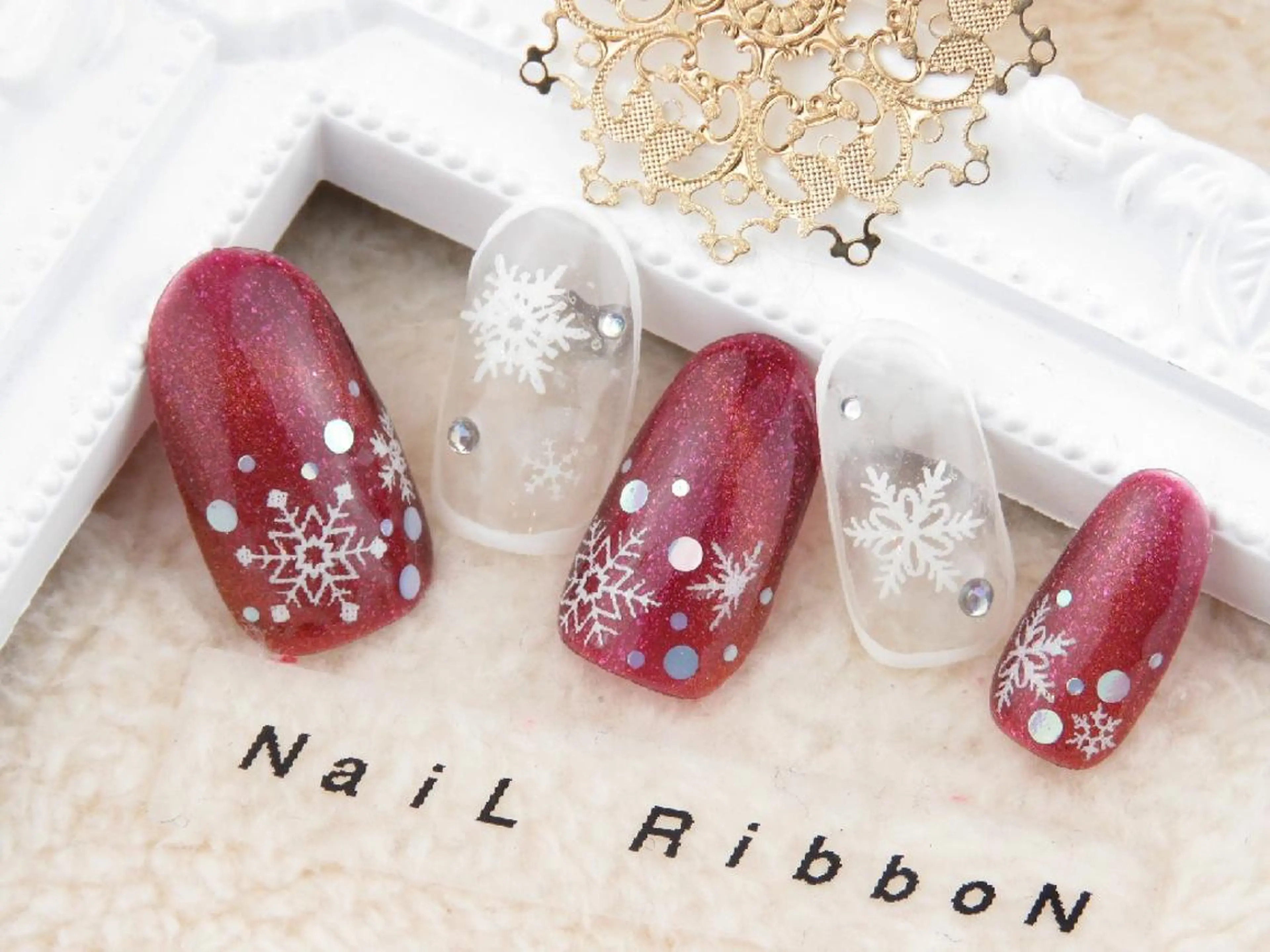 ネイル ネイルリボン 受付スタッフのネイルデザイン