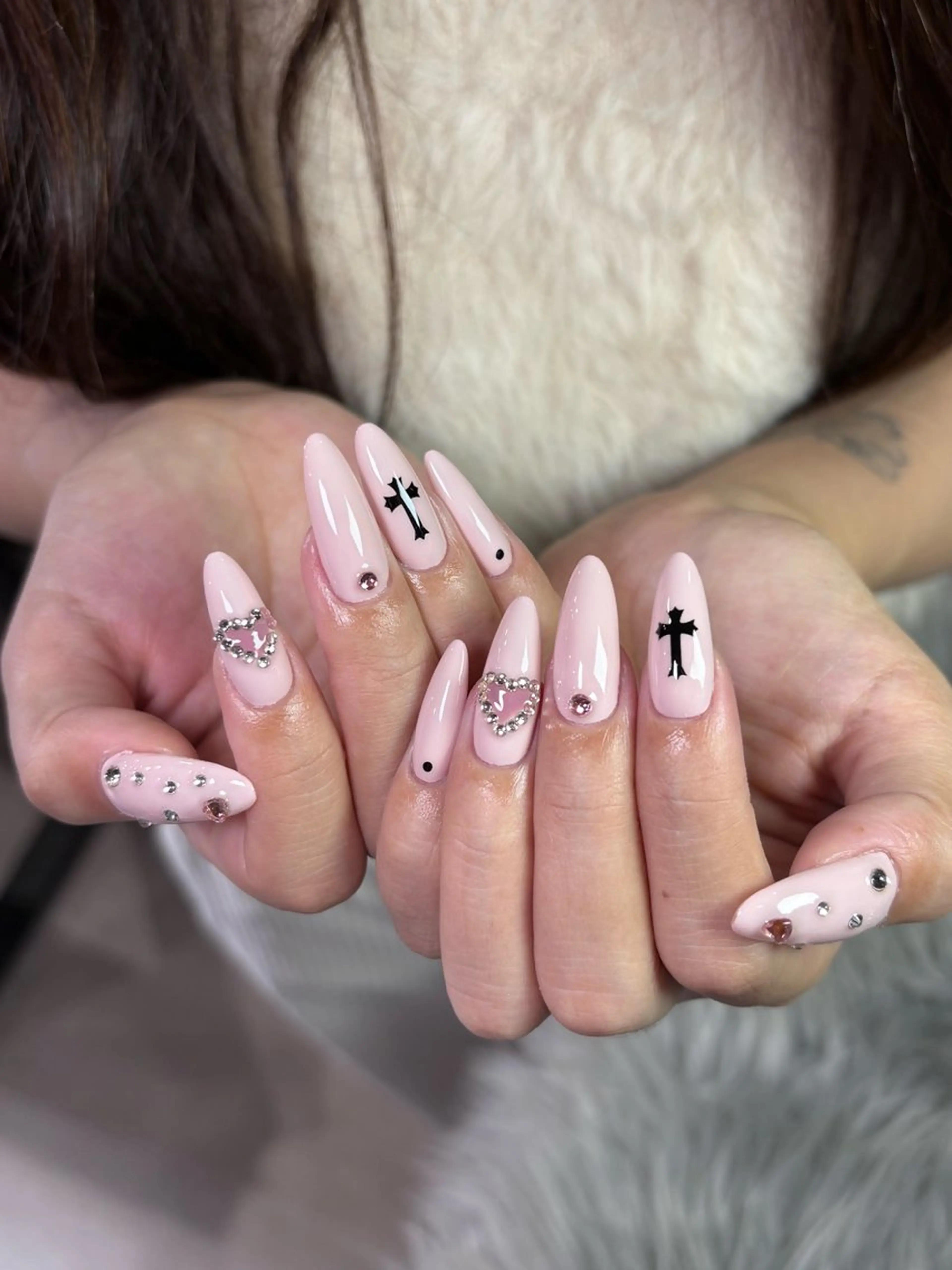 ネイル ハンドネイル Dark honey スカルプ専門原宿店のネイルデザイン