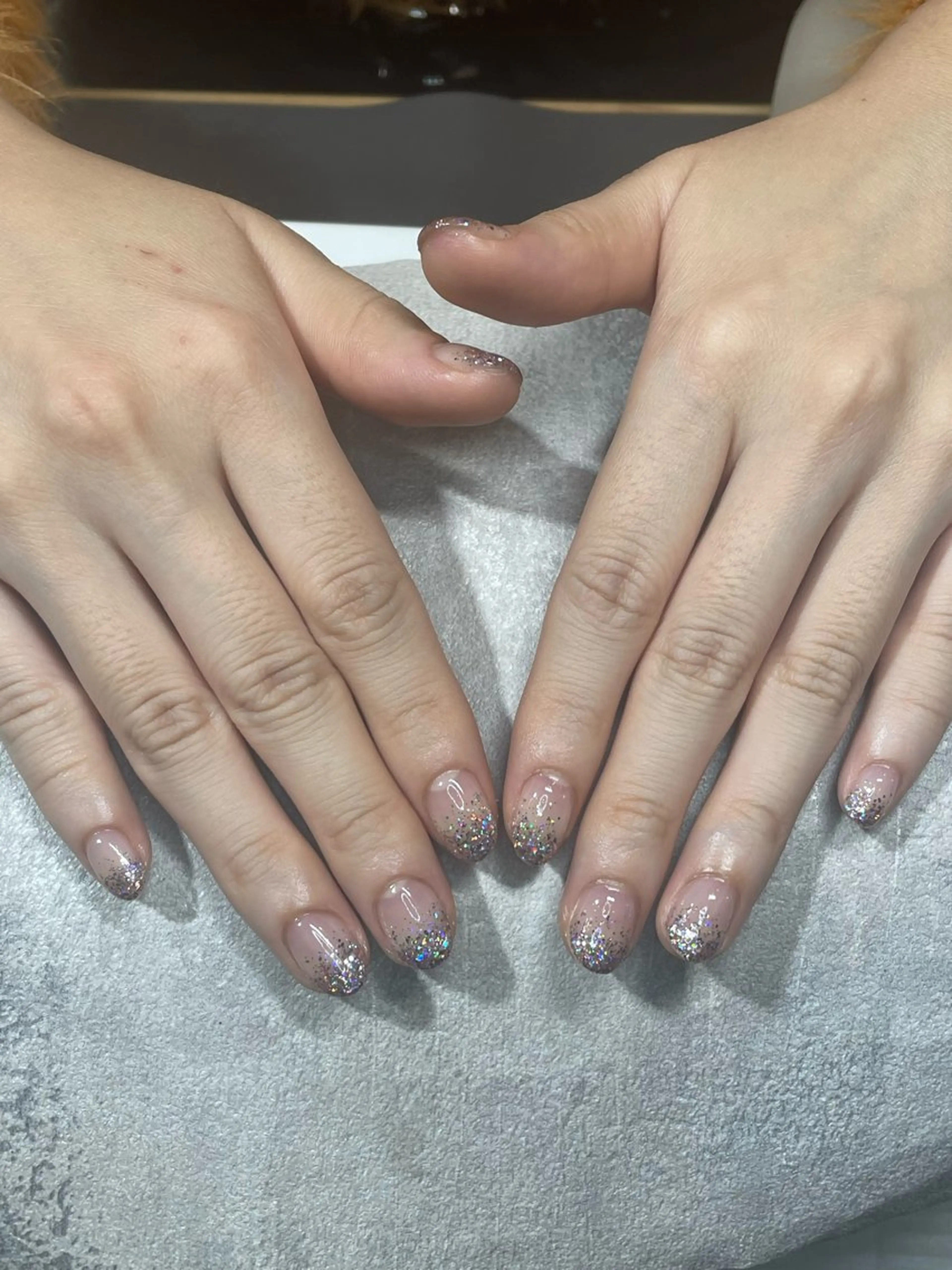 ネイル グラデーション ラメ(グリッター) ラメグラデーション ショートネイル 柏木 結理愛のネイルデザイン