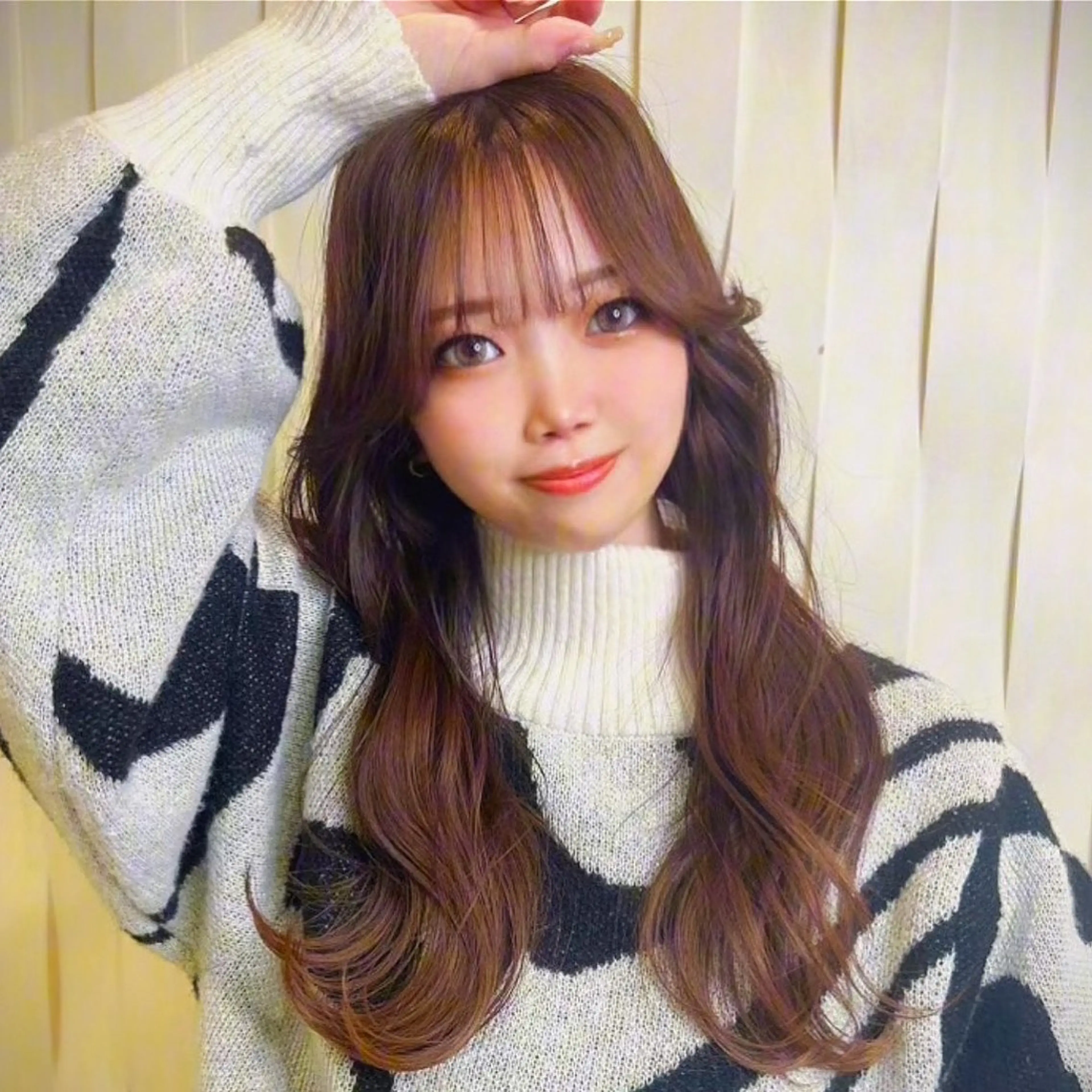 ロング カラー 平田 一成のヘアスタイル