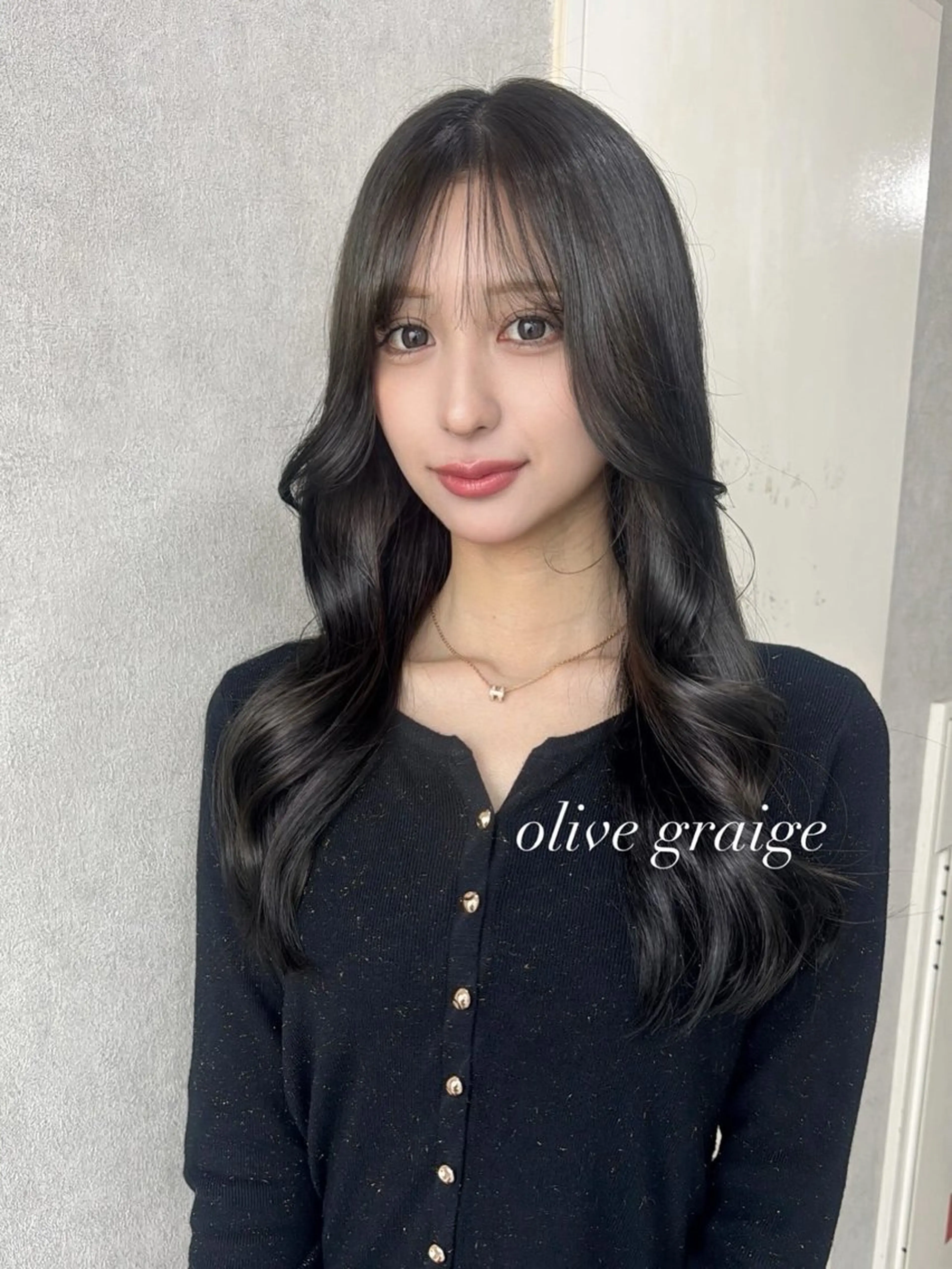 ロング カラー ベージュカラー ブリーチ ブラウンカラー 透明感カラー ダブルカラー 赤み無し柔らかカラー 【梅田】madokaのヘアスタイル