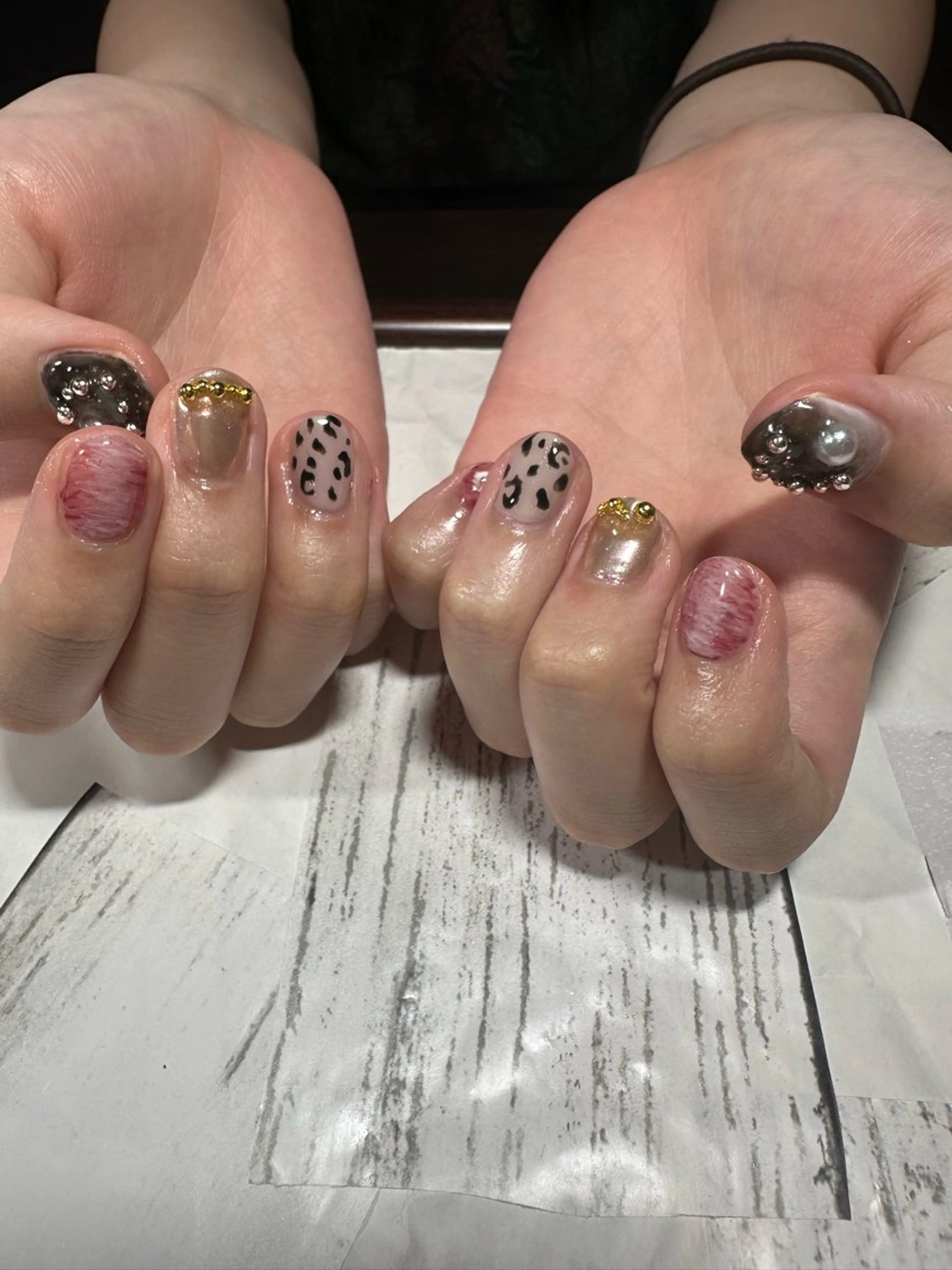 ネイル e.nail所属・🍎吉田 恵里🍎のネイルデザイン