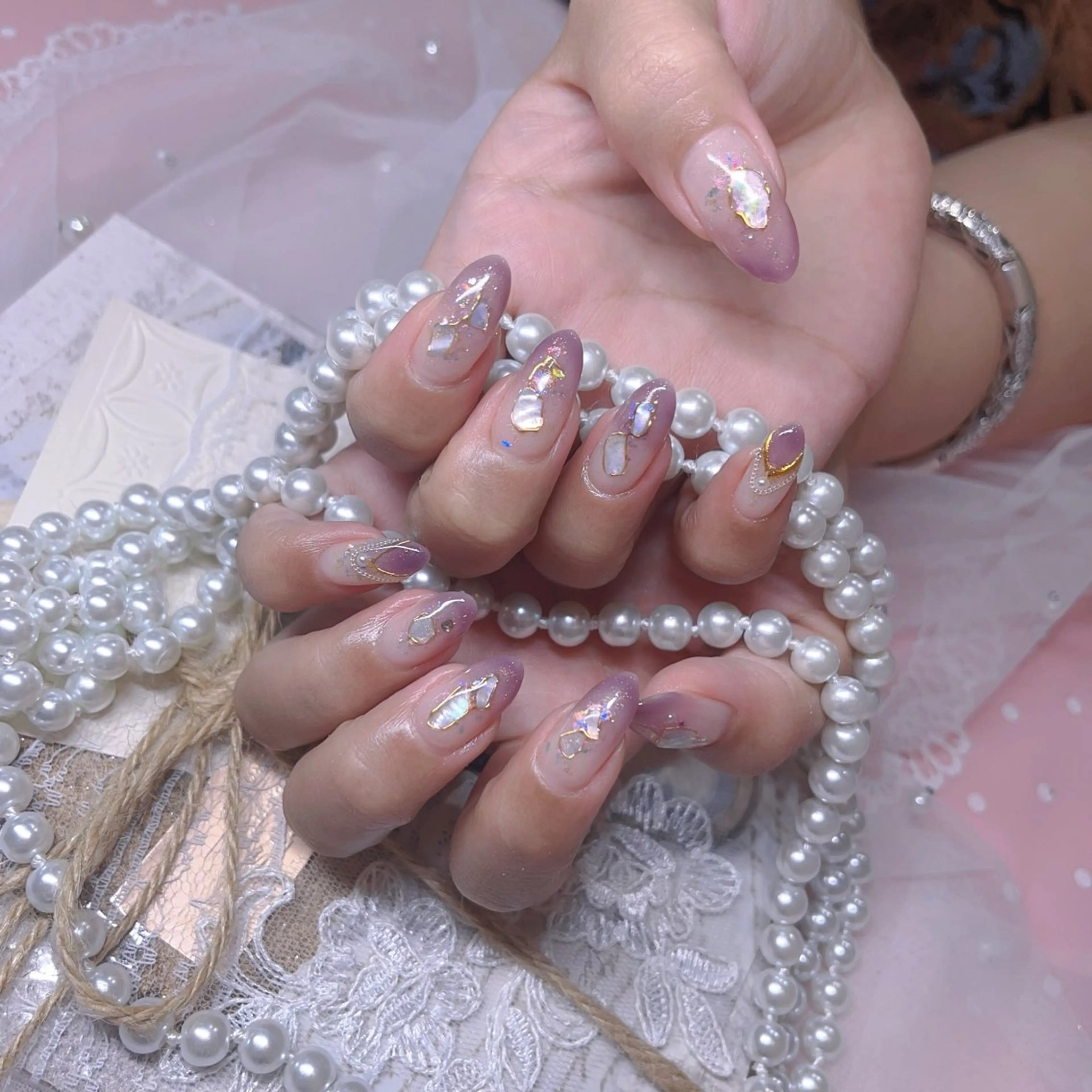 ネイル Fairyフェアリーネイルサロン所属・Nail Hibi サロンのネイルデザイン