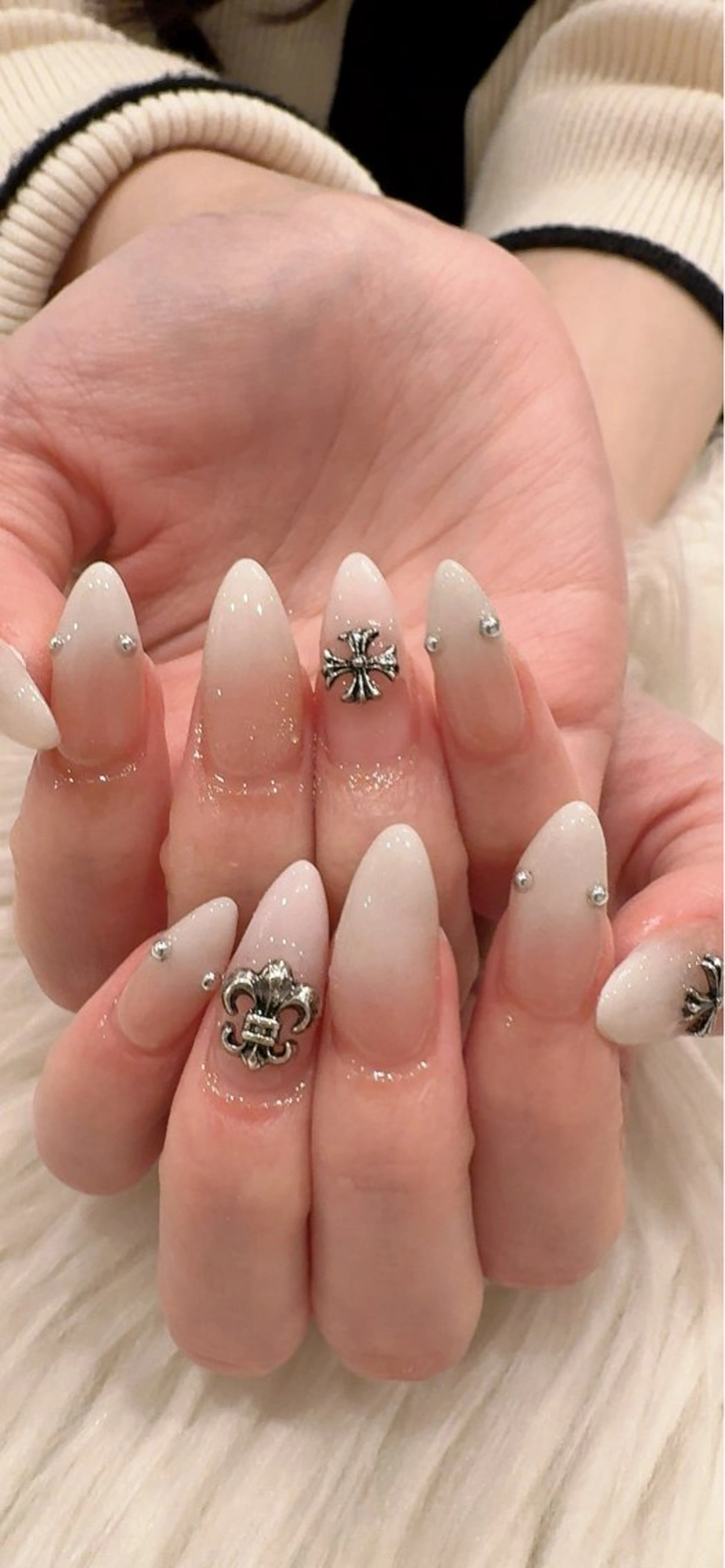 ネイル Tina ネイル（難波）のネイルデザイン