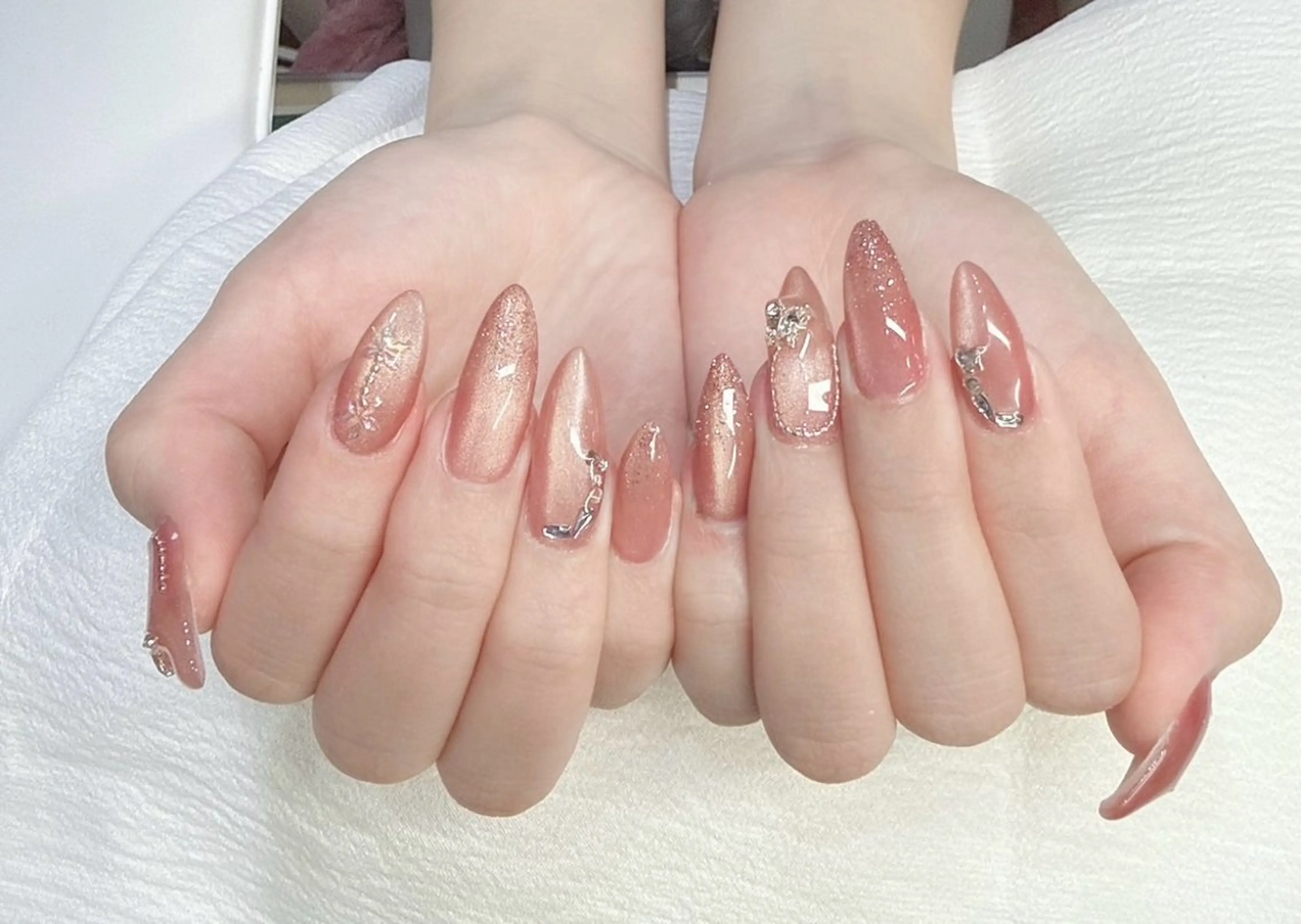 ネイル ハンドネイル ハンドケア NailSalon✨ Écrinエクランのネイルデザイン