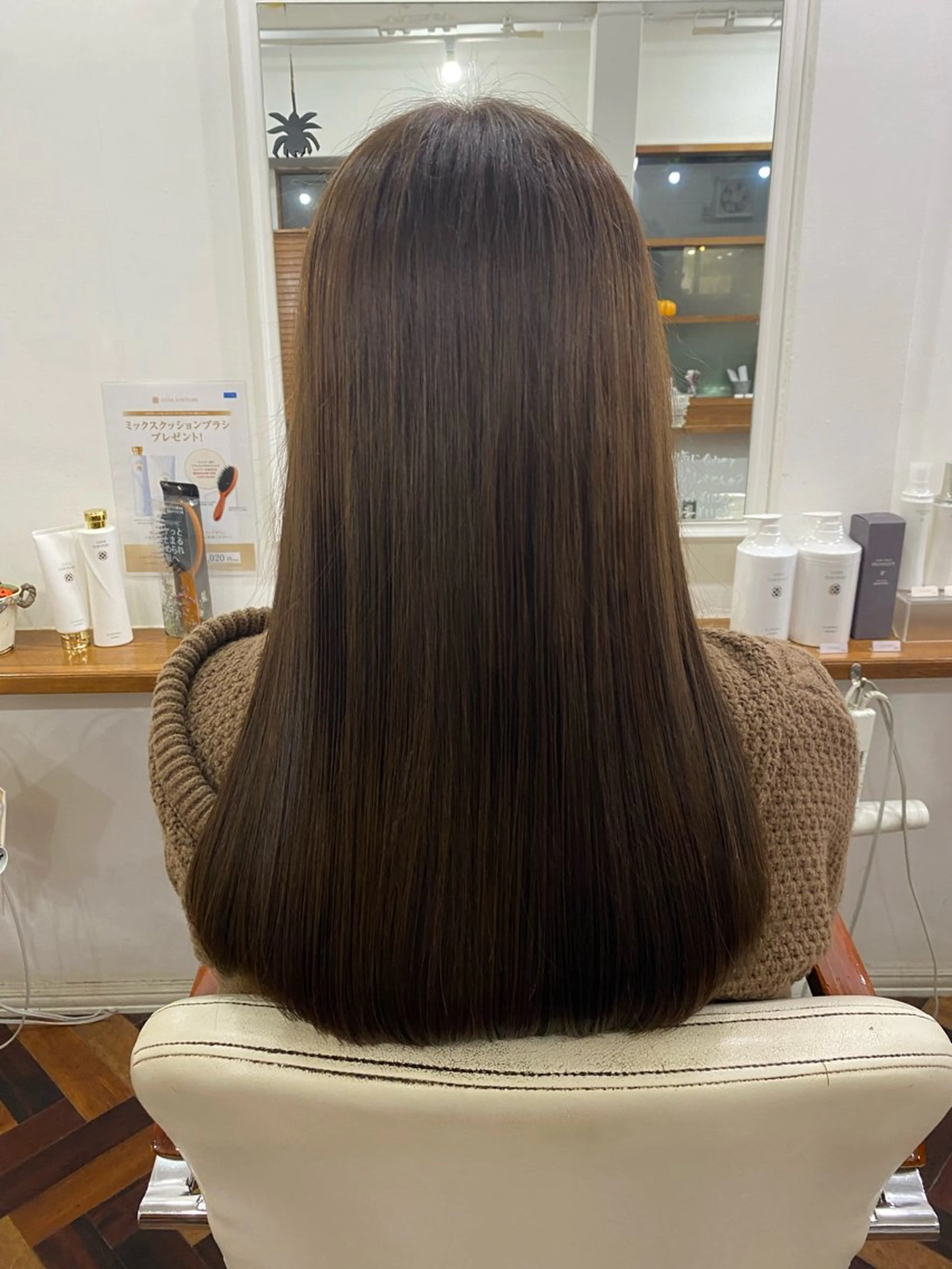 セミロング カラー トリートメント カット ヘアカラー トリートメント Kazaoka Saraのヘアスタイル