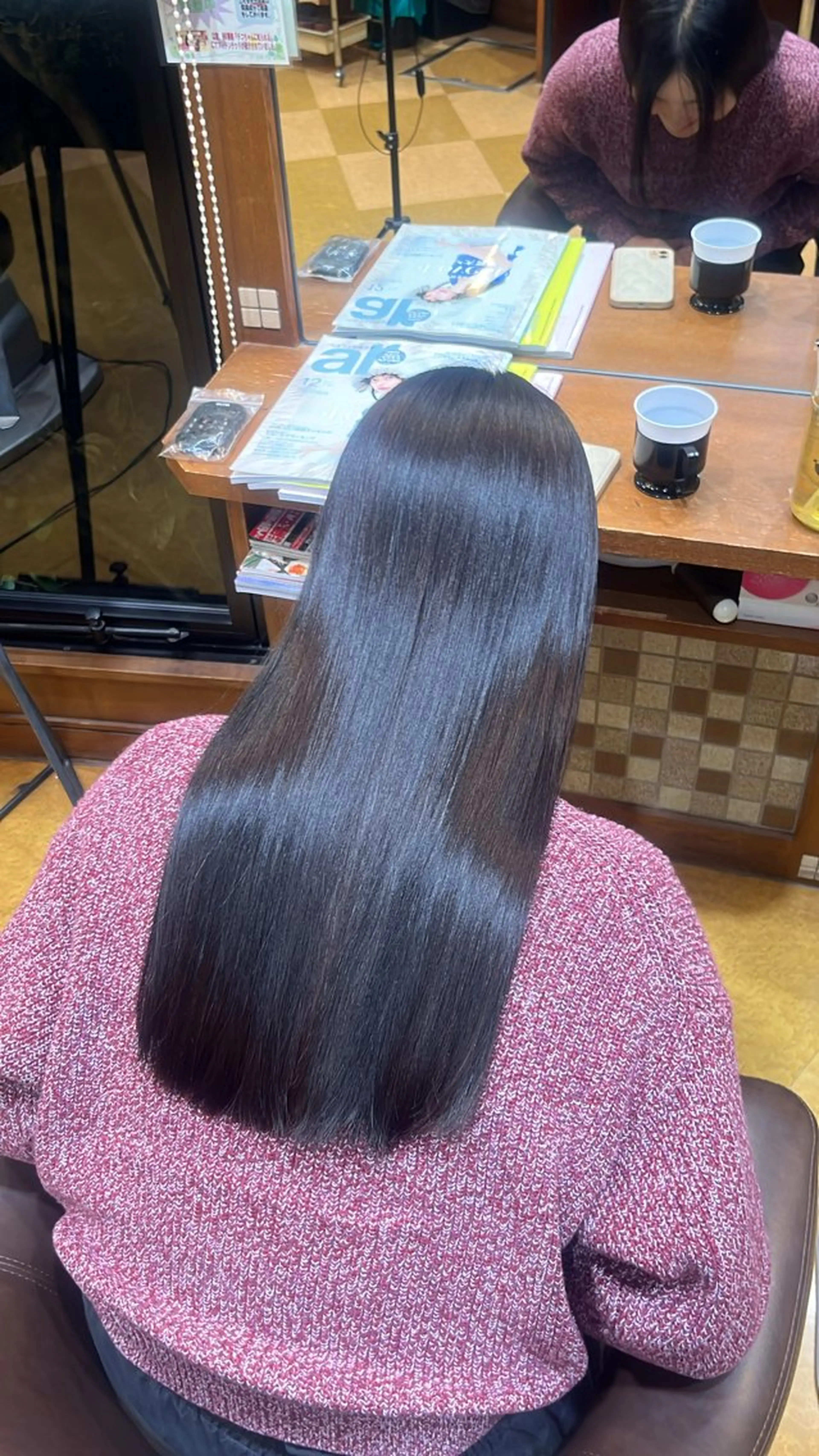 ロング ヘアショップキャリー所属・森田敦 縮毛矯正/髪質改善のヘアスタイル