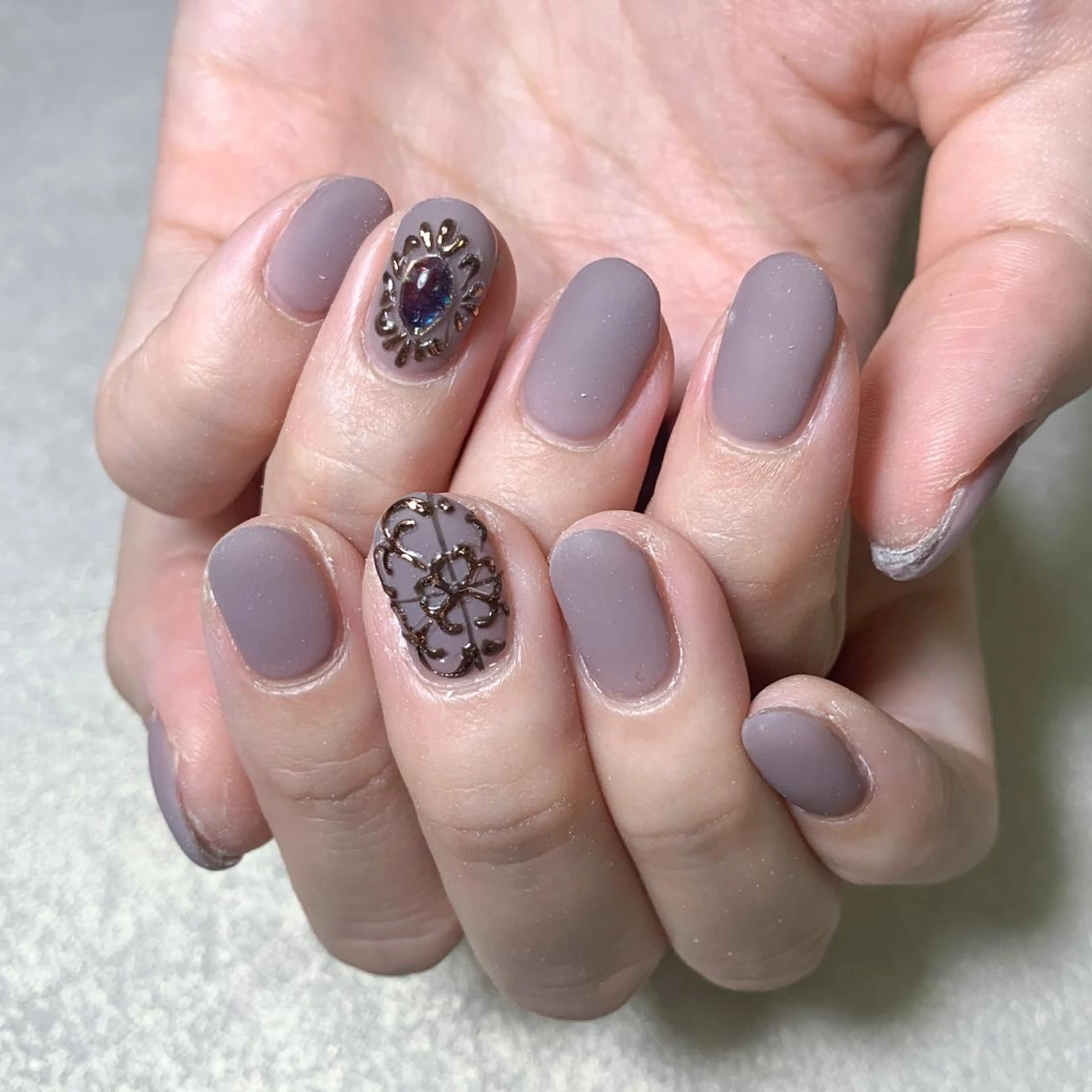 ネイル atelier　FIORITURA所属・FIORITURA aiのネイルデザイン