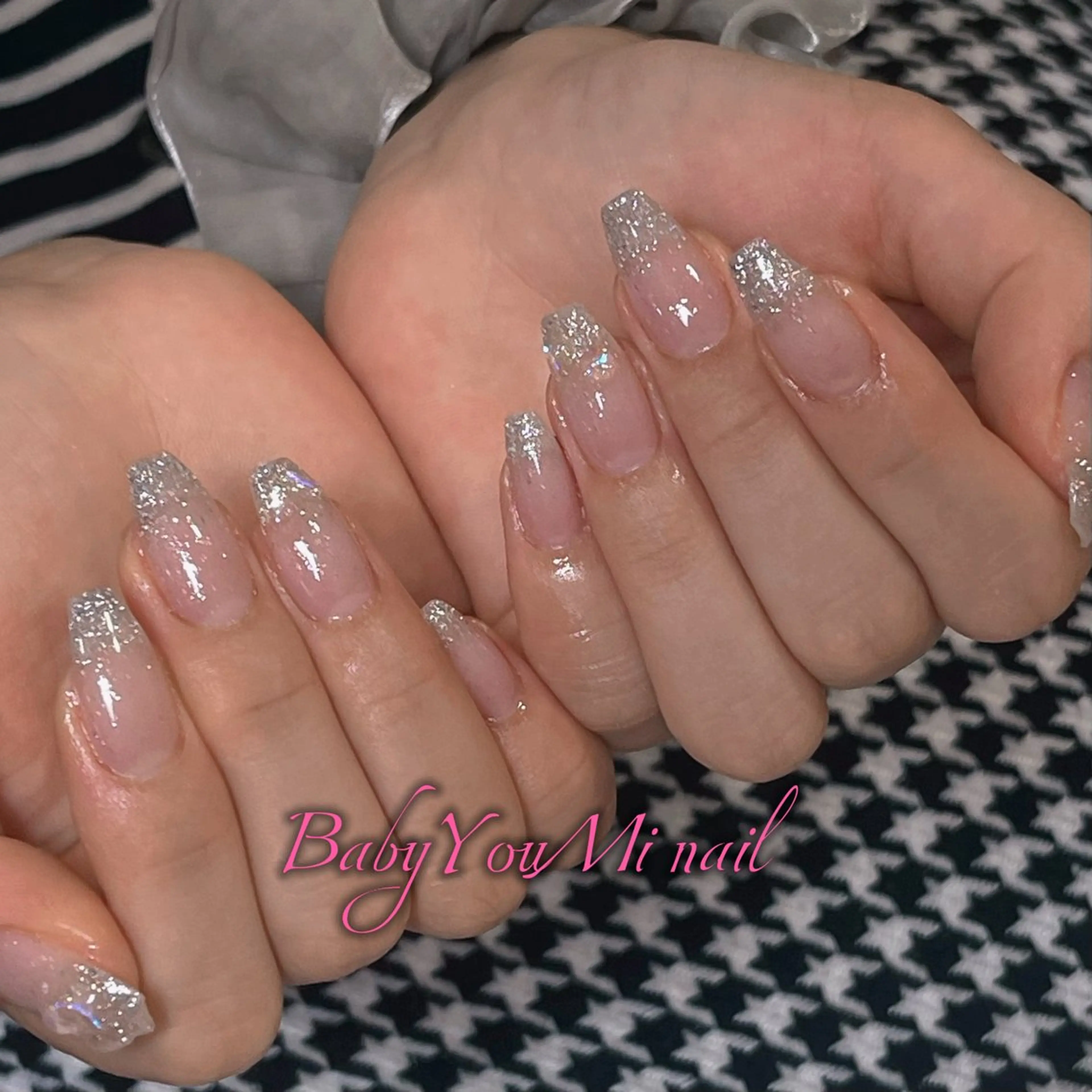 ネイル オーロラネイル フラワーネイル フットネイル フレンチネイル ジェルネイル ハンドネイル BabyYouMi ねねのネイルデザイン