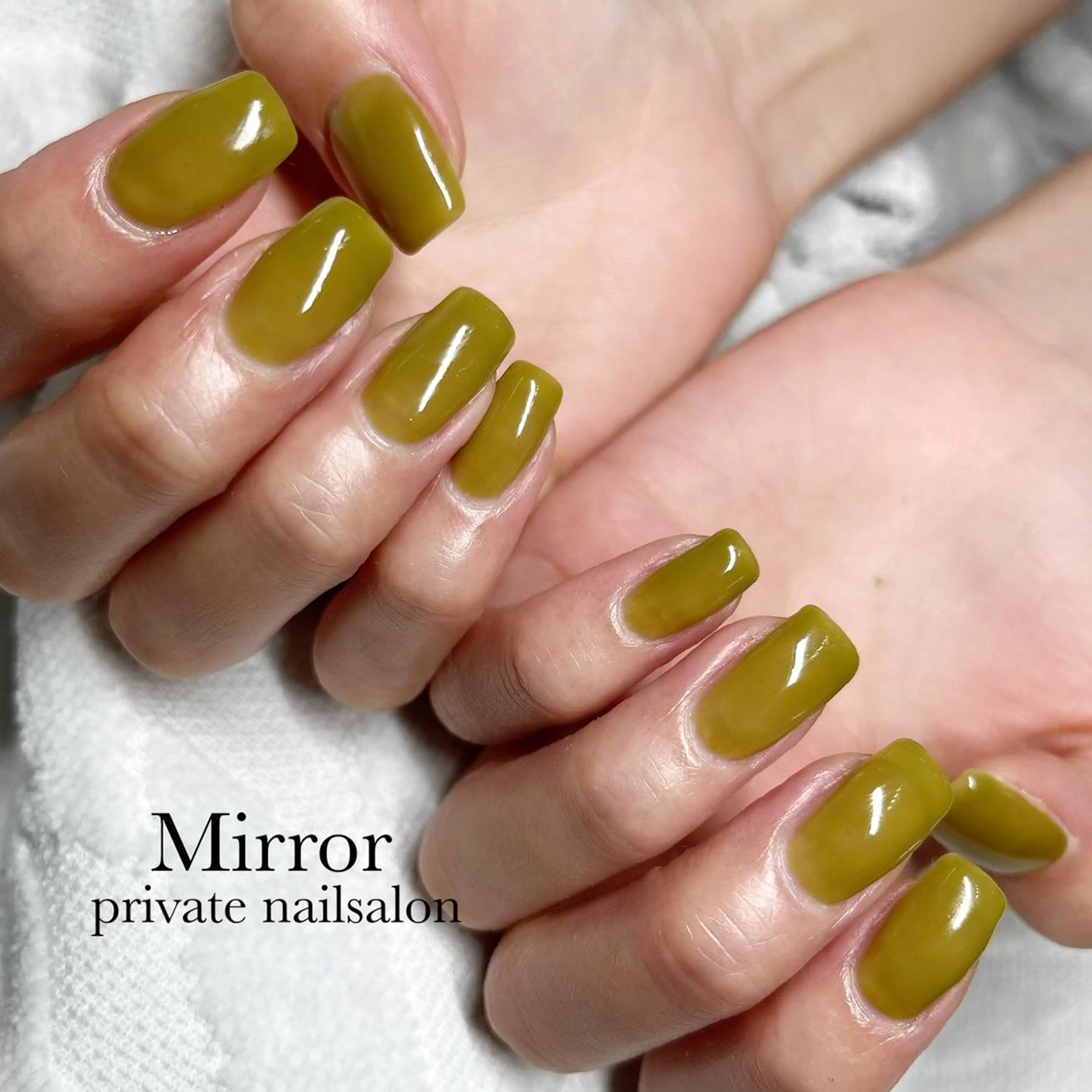 ネイル nailsalon Mirrorのネイルデザイン