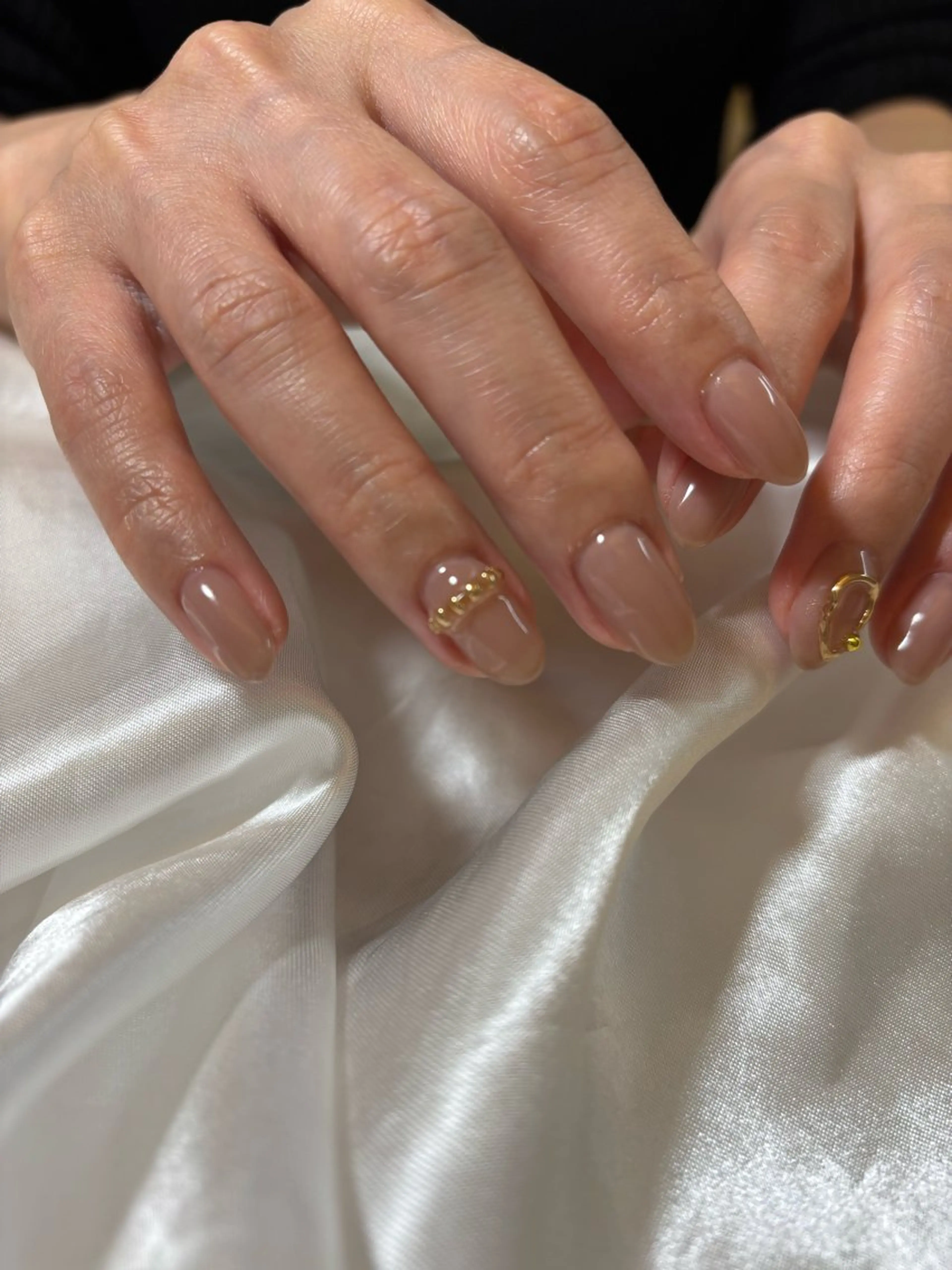 ネイル Atelier818所属・西銘 りほのネイルデザイン