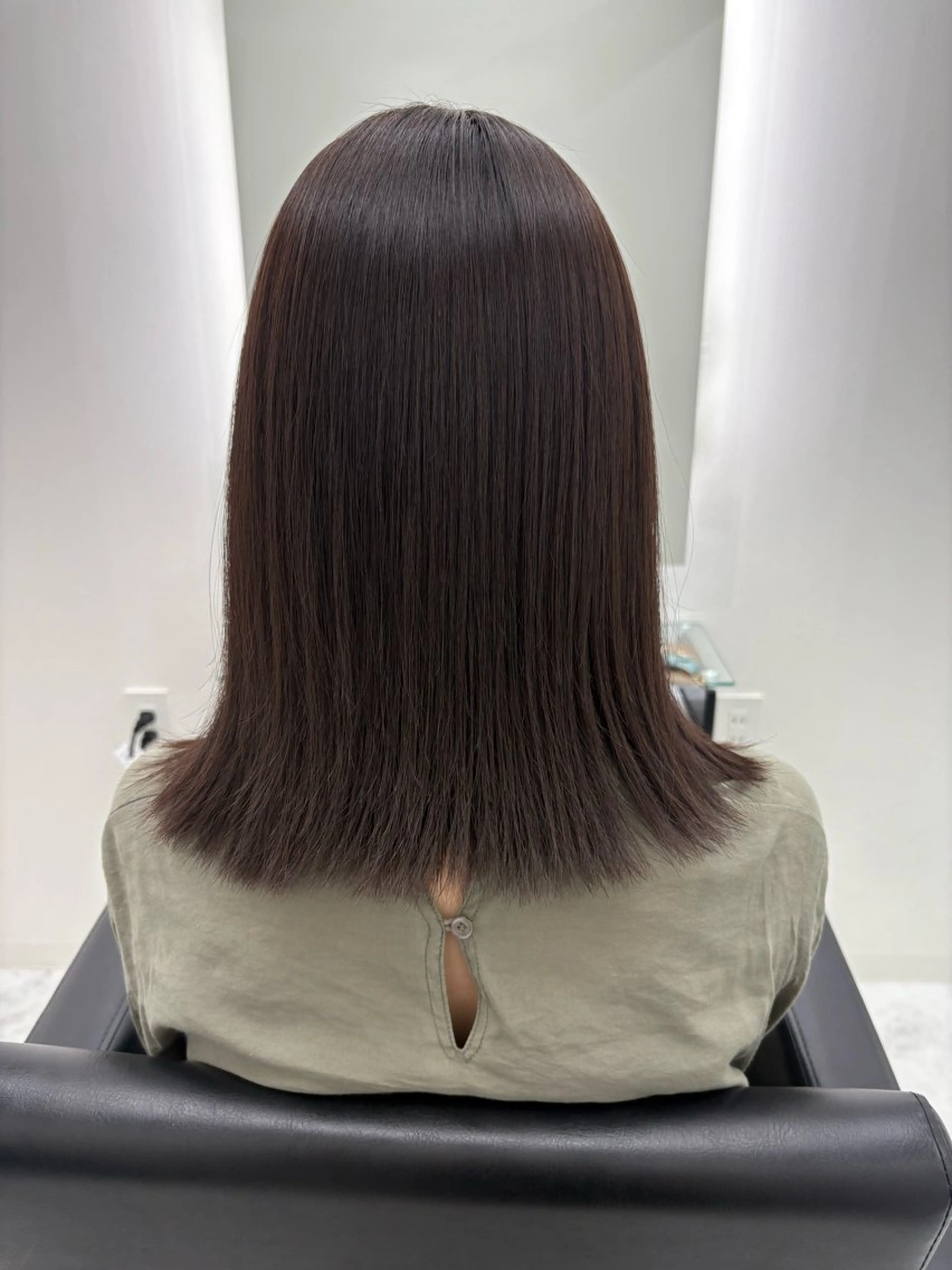 ミディアム 縮毛矯正 カット 縮毛矯正 トリートメント 髪質改善サロン🫧 セキチサトのヘアスタイル