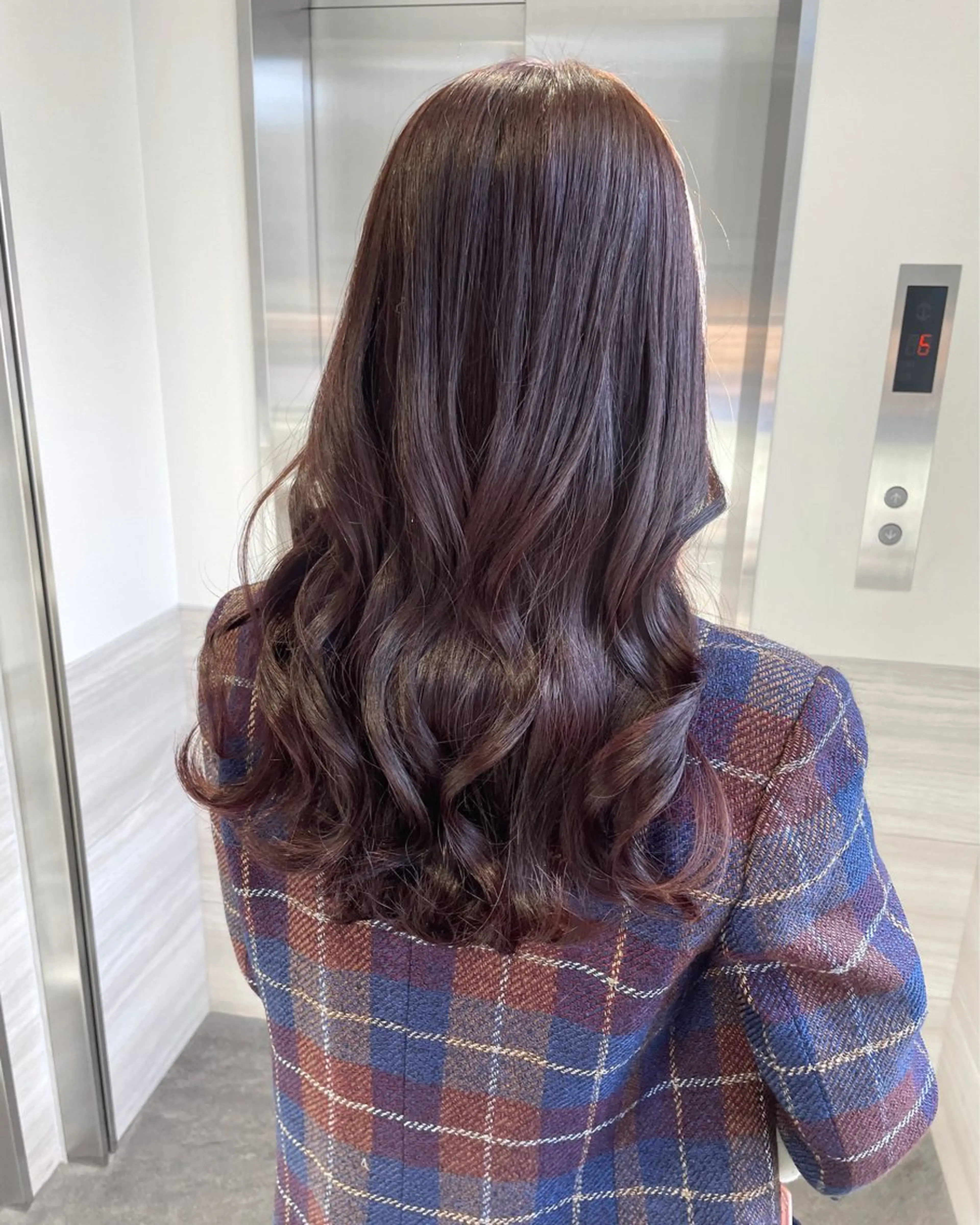 ロング ヘアセット 朝倉 梨湖のマツエク・マツパデザイン