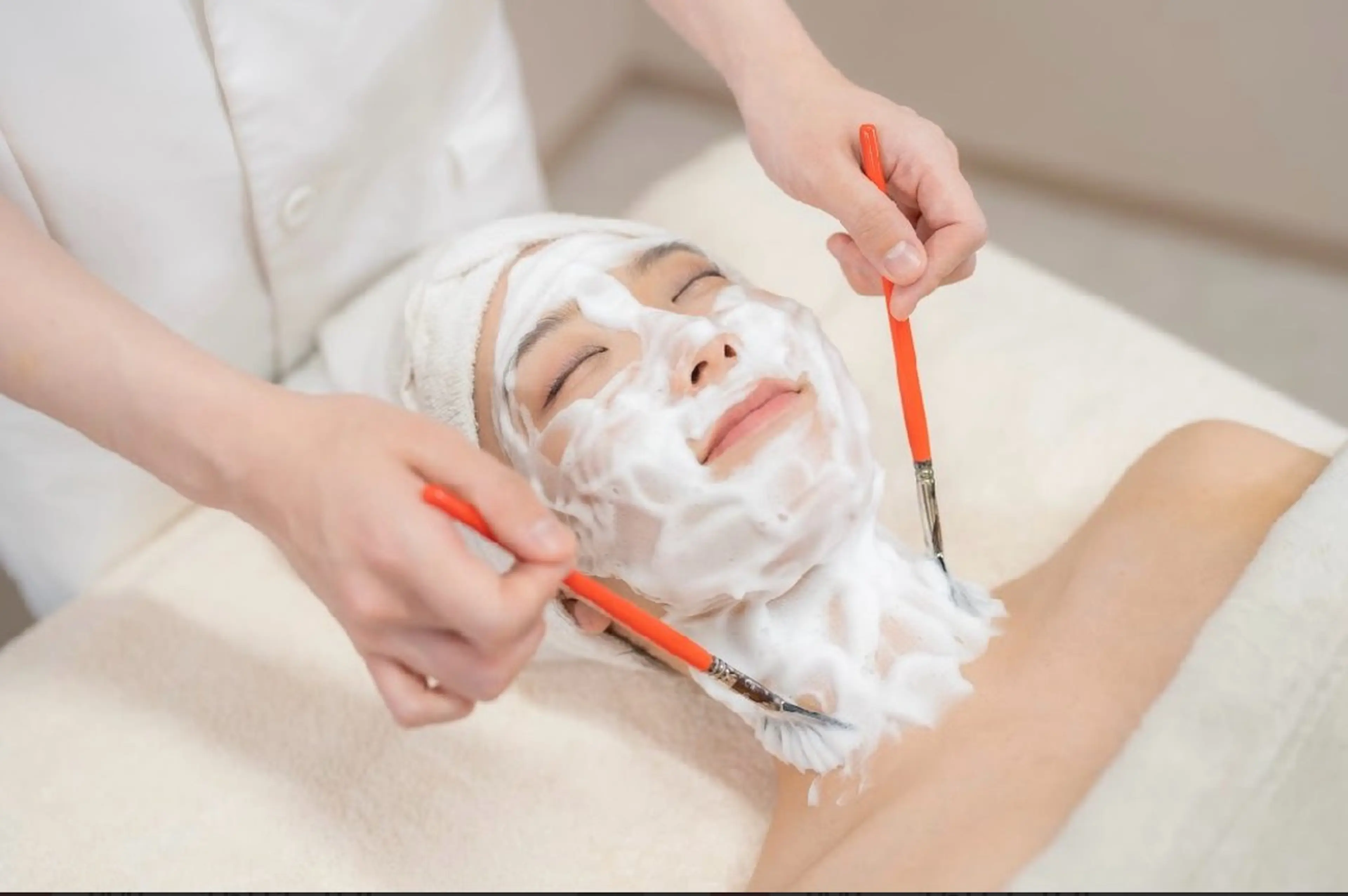 次世代ララピール✨艶肌✨韓国発祥肌を薄くしない・内側から育てる・ダウンタイム痛みなし❣️の写真