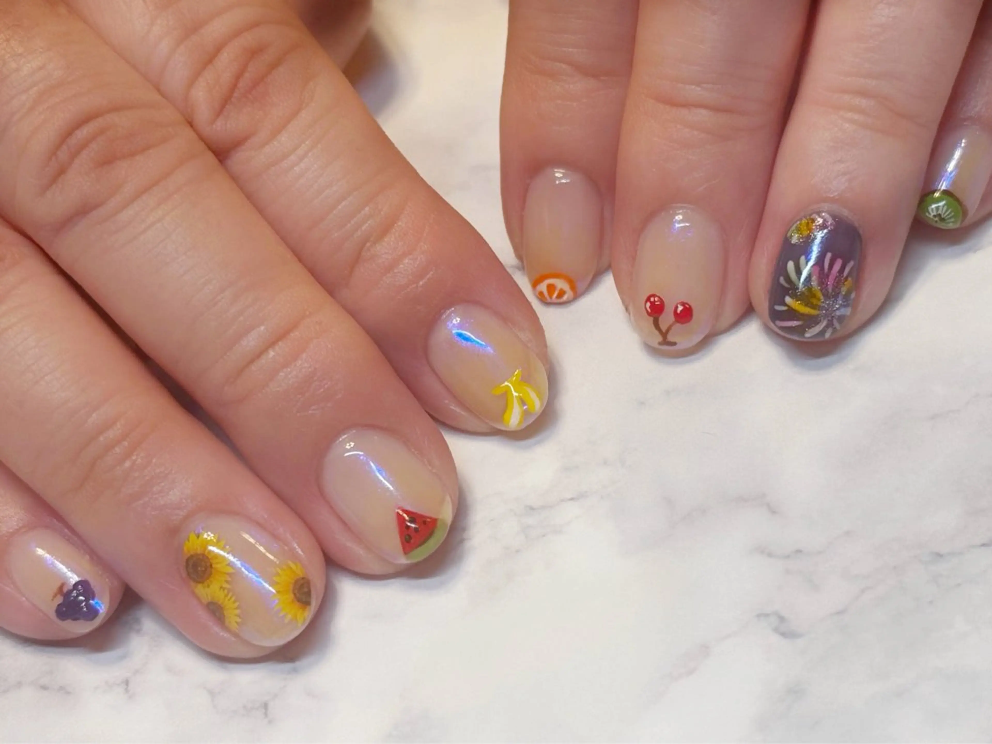 ネイル glossnail MIKIのネイルデザイン