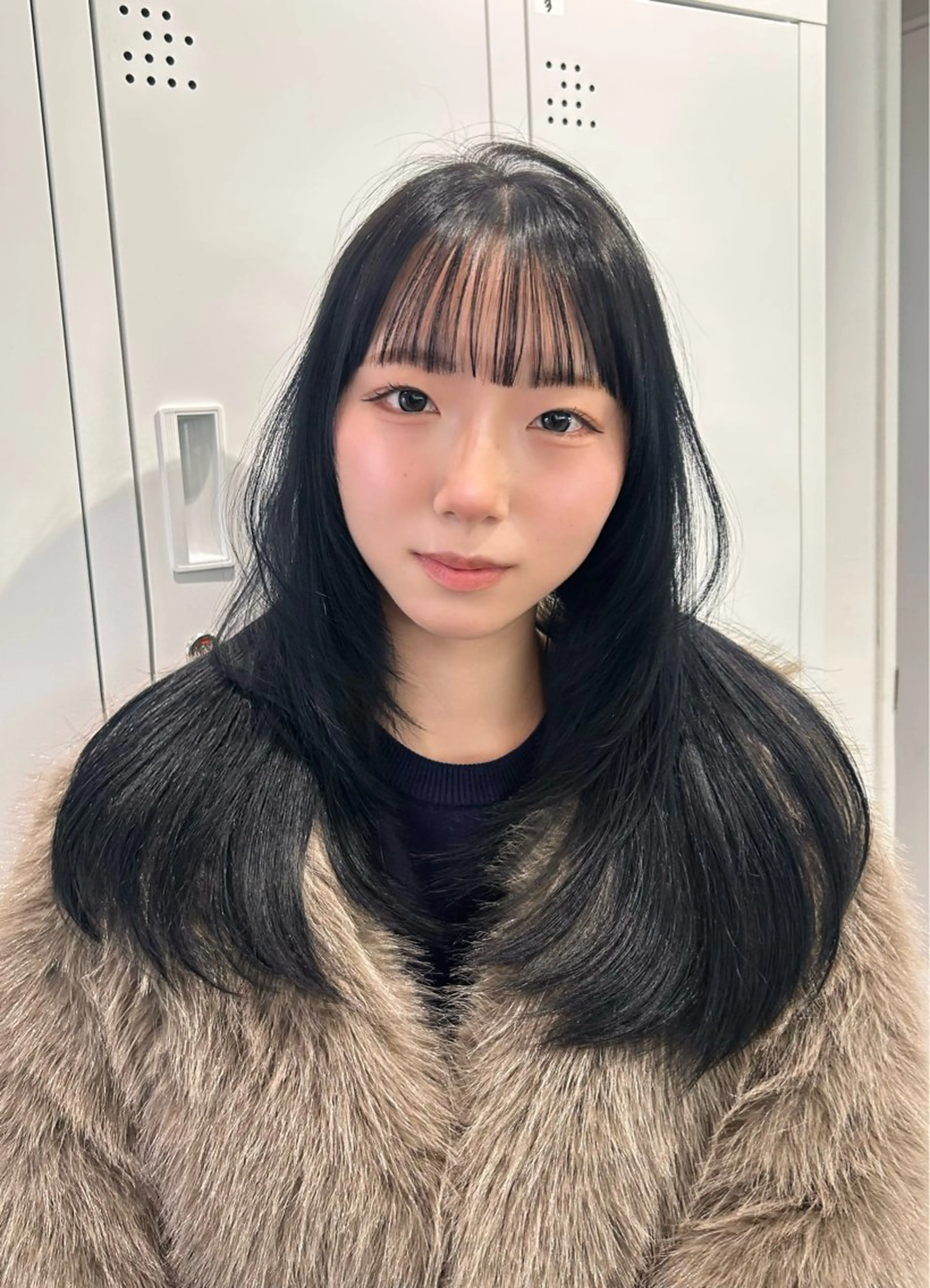 セミロング カット ヘアカラー トリートメント ブリーチ/ベージュ /レイヤー/ひよりのヘアスタイル