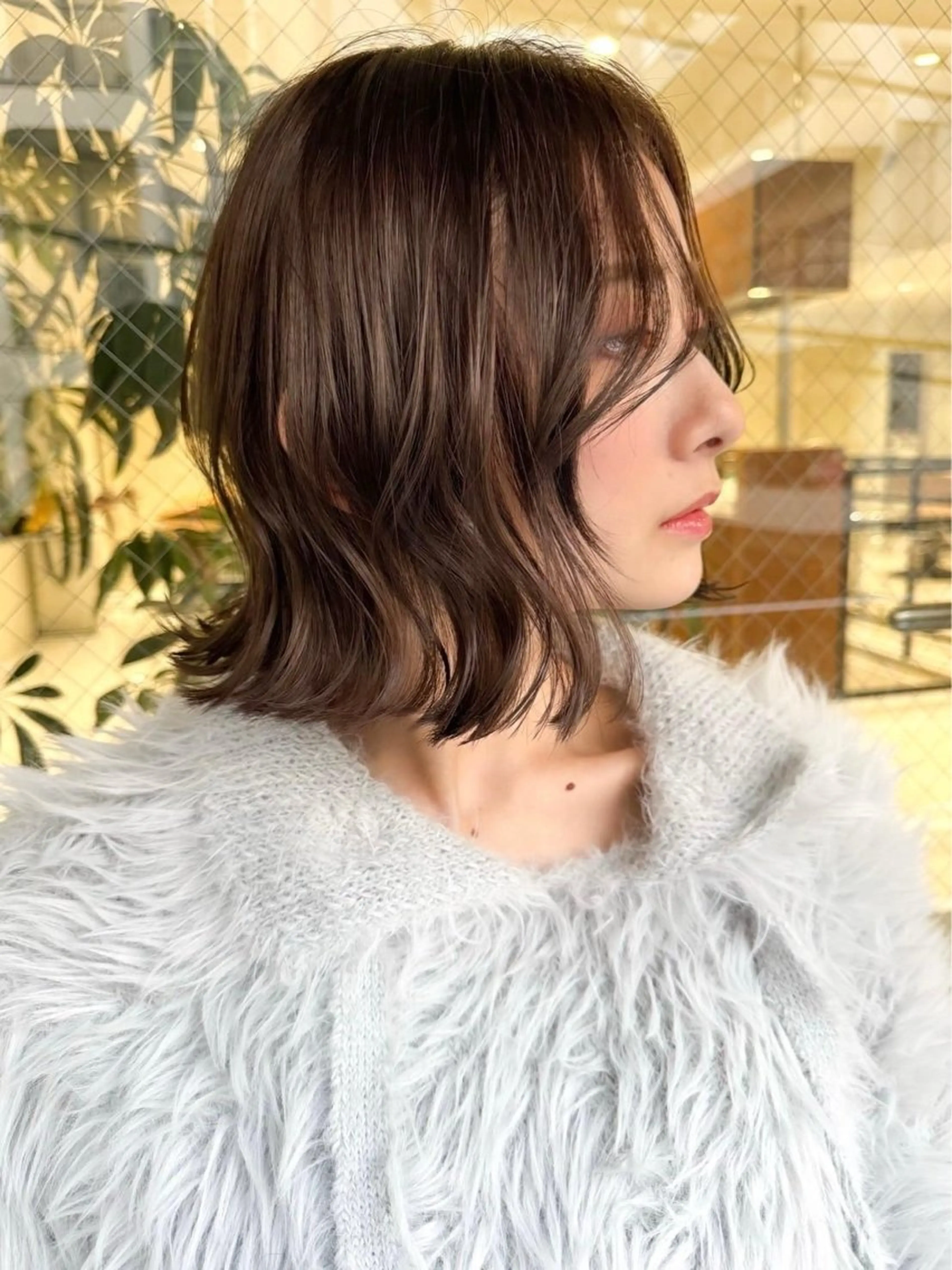 【平日限定】小顔美人カット+艶カラーの写真