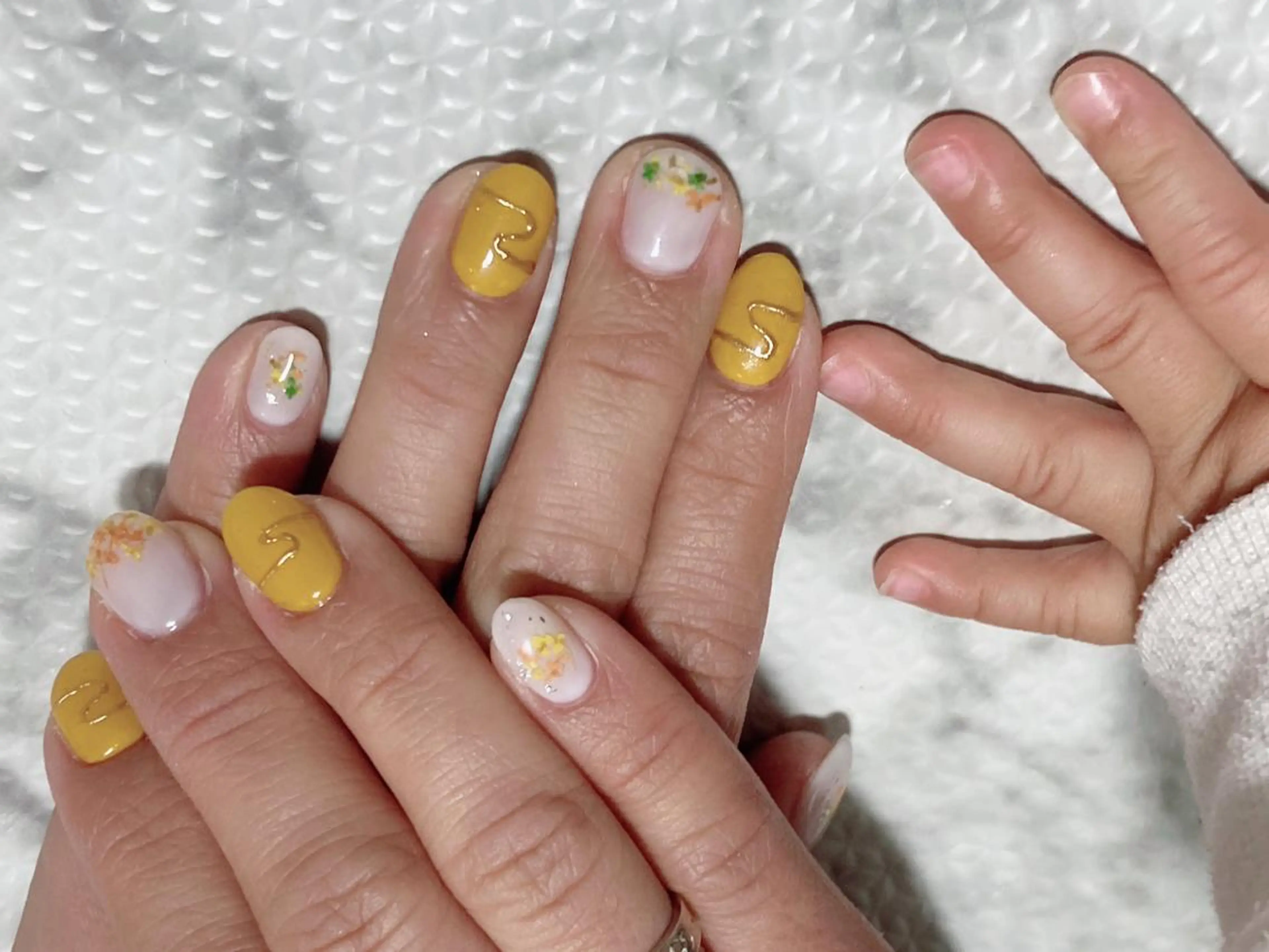 ネイル ハンドネイル フットネイル rea .のネイルデザイン