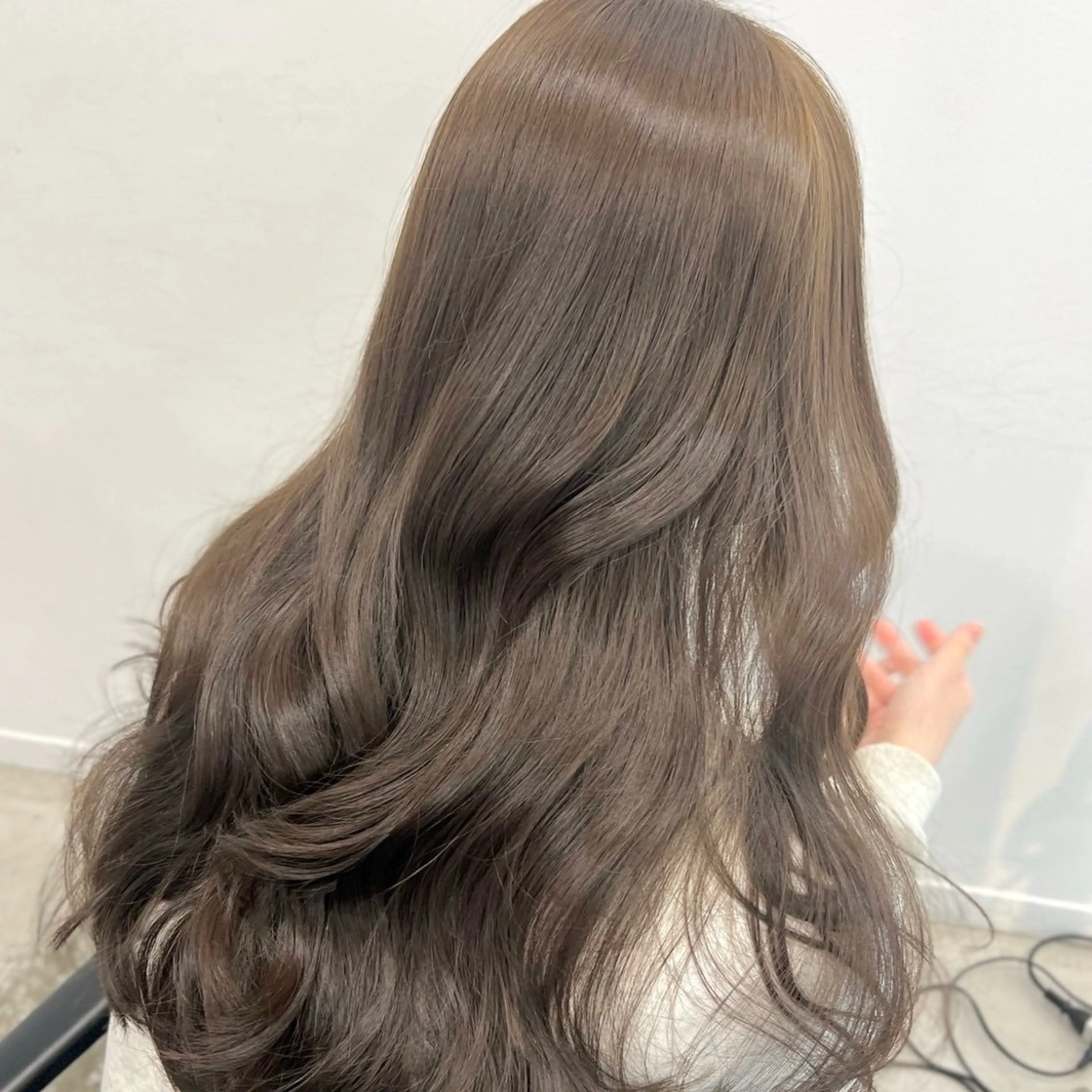 ロング カラー ヘアカラー トリートメント ヘッドスパ ヘアセット 艶髪ハイトーン /レイヤー✂️レオンのヘアスタイル