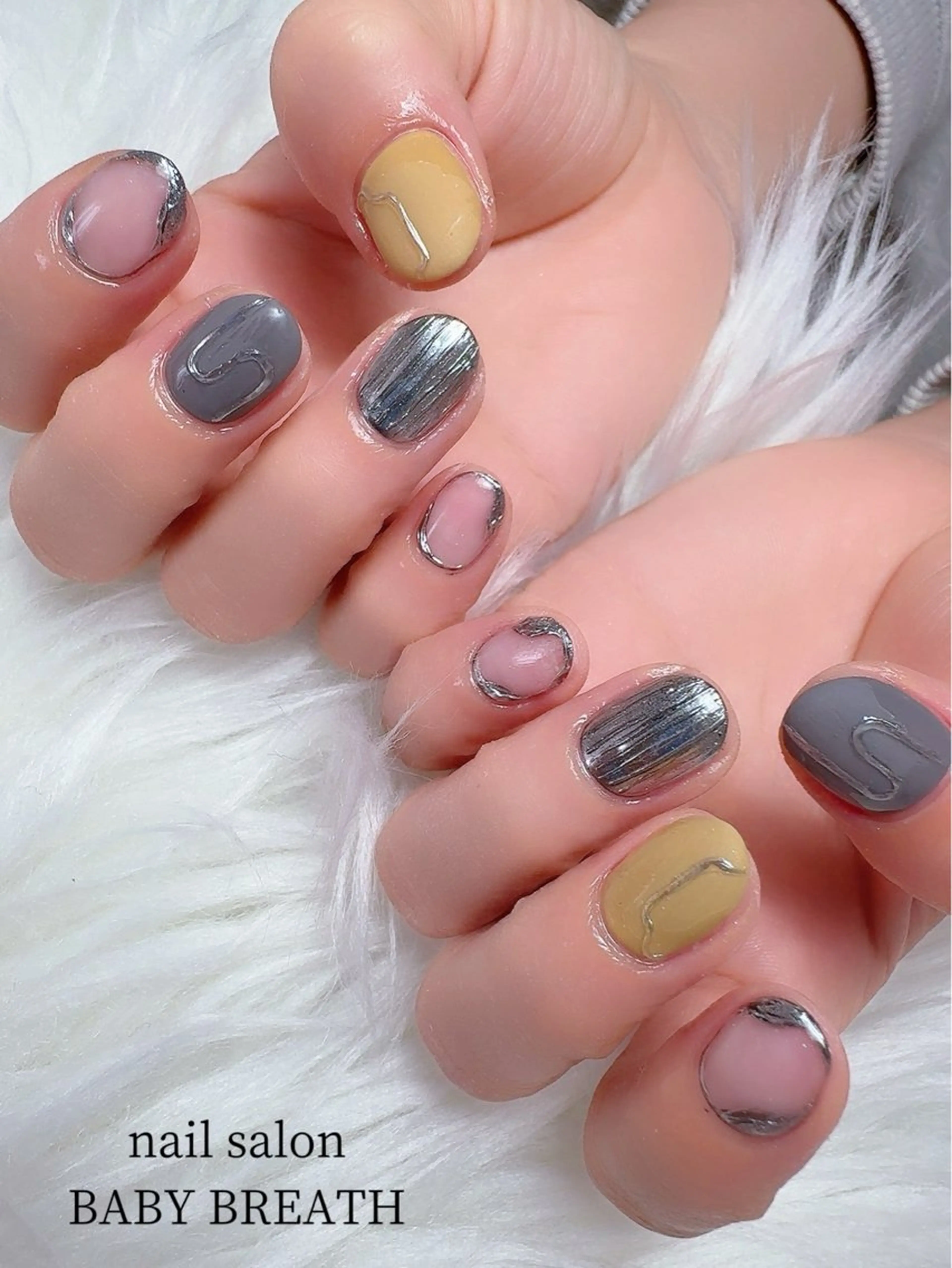 ネイル アートネイル フラッシュネイル フットネイル グラデーション ラメ(グリッター) ハンドネイル BABY  BREATH所属・y natsumiのネイルデザイン