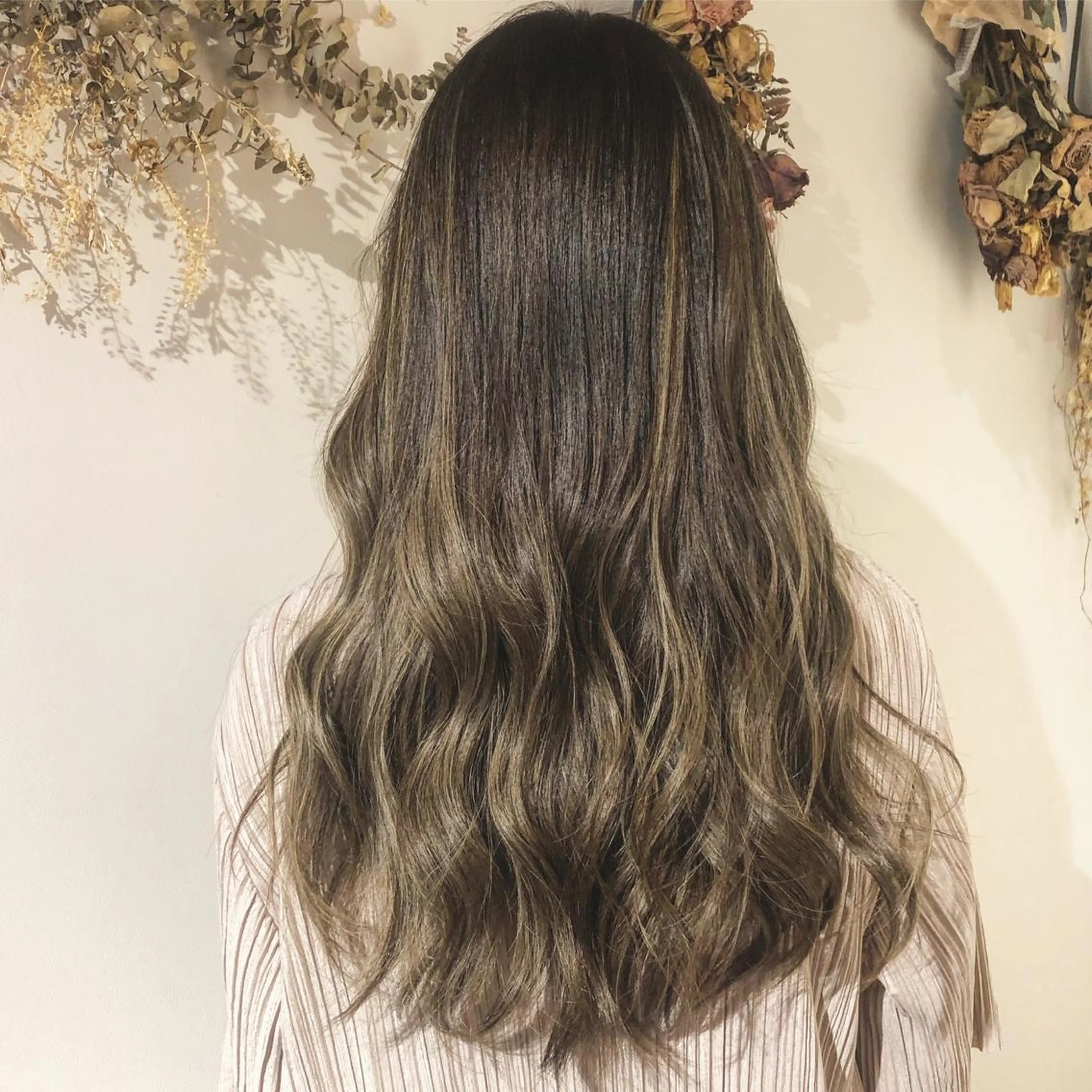 ロング カラー stream1st所属・ツヤカラー 🕊️sayakaのヘアスタイル