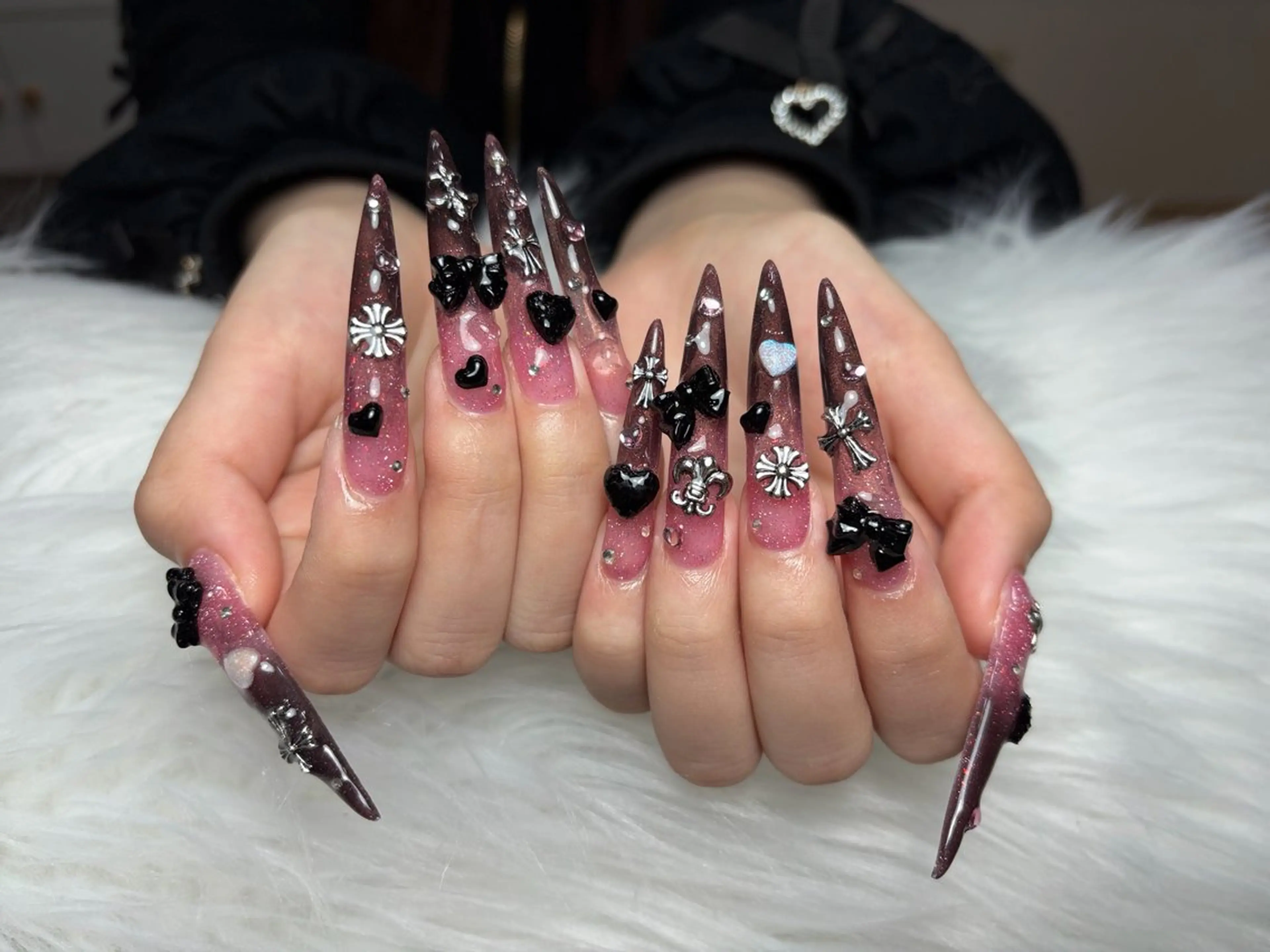 ネイル アートネイル 長さ出し ジェルネイル マグネットネイル ニュアンスネイル ハンドネイル Cloudy Chan Nailのネイルデザイン