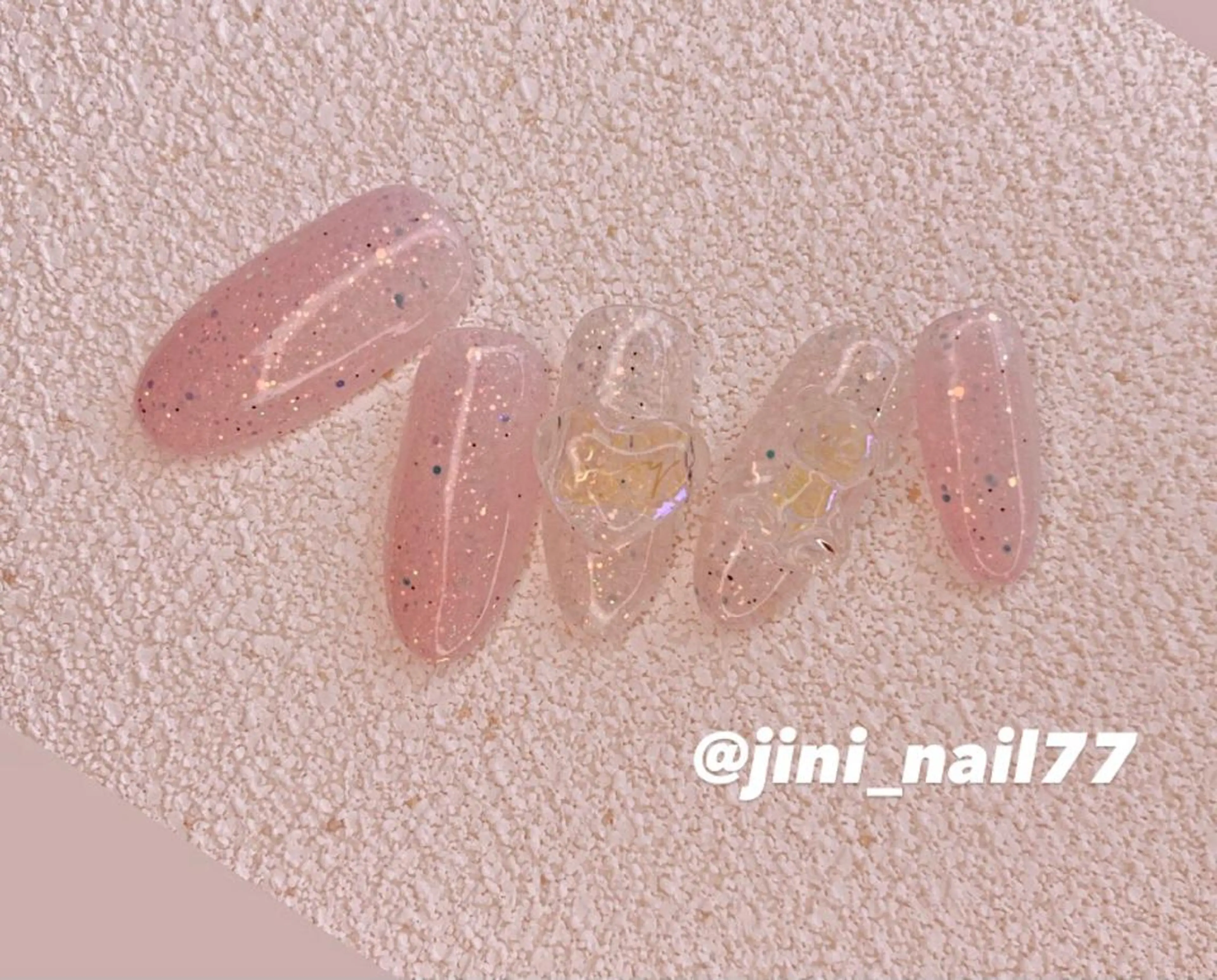 ネイル ハンドネイル JINI NAIL所属・ジニ ネイルのネイルデザイン
