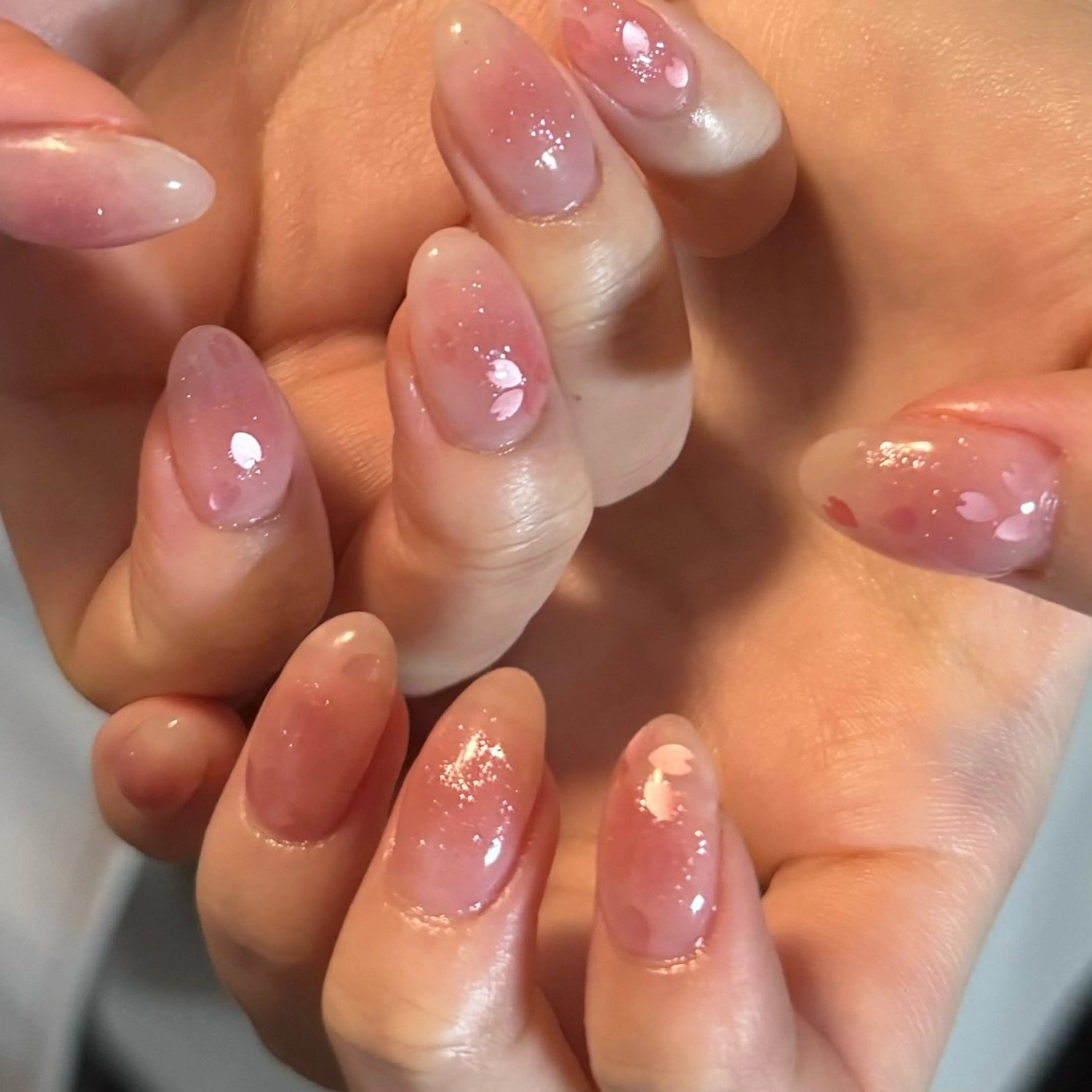 ミディアム 小川 柚香のネイルデザイン