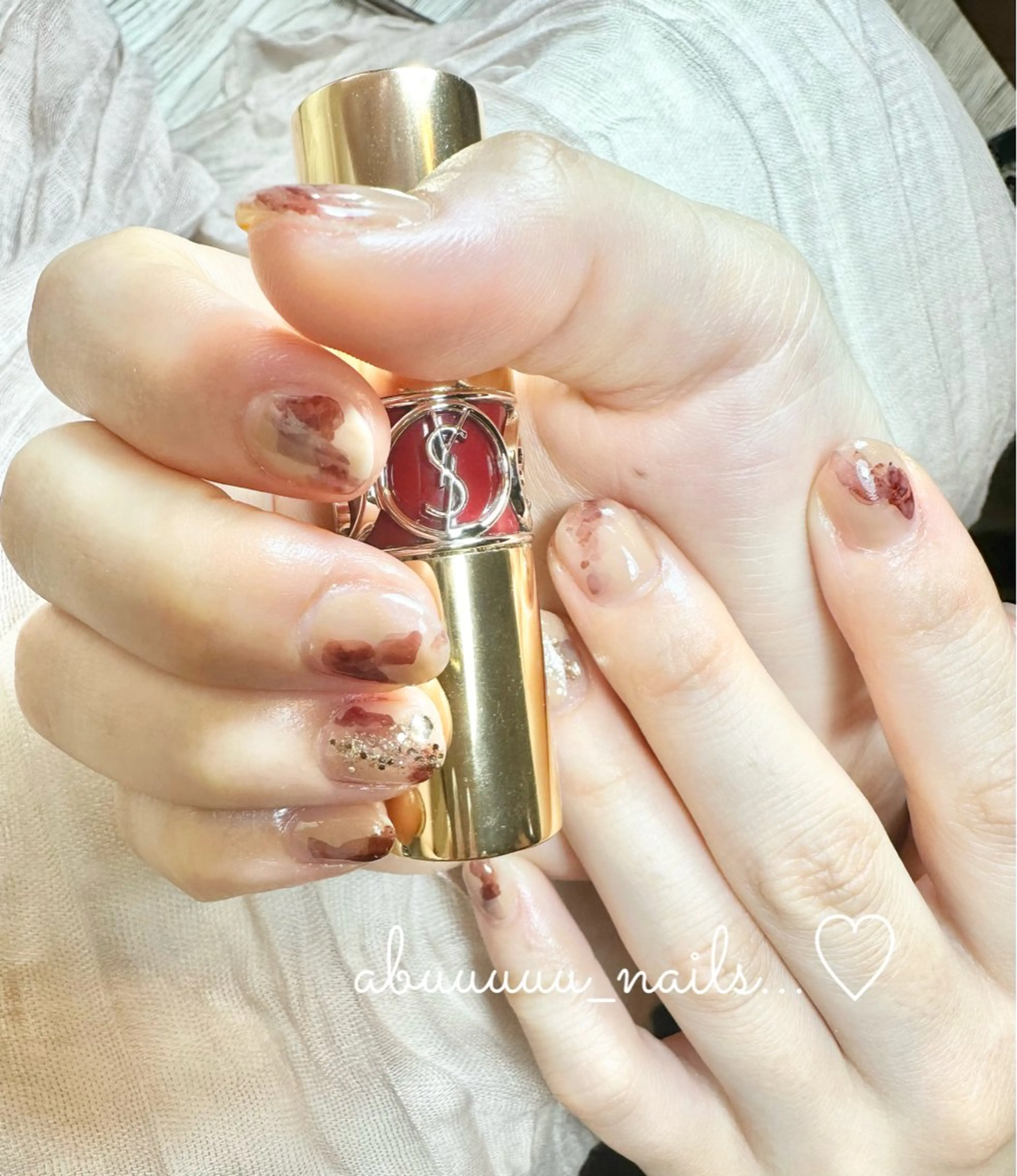 ネイル アートネイル ニュアンスネイル abuuuuu nailsのネイルデザイン