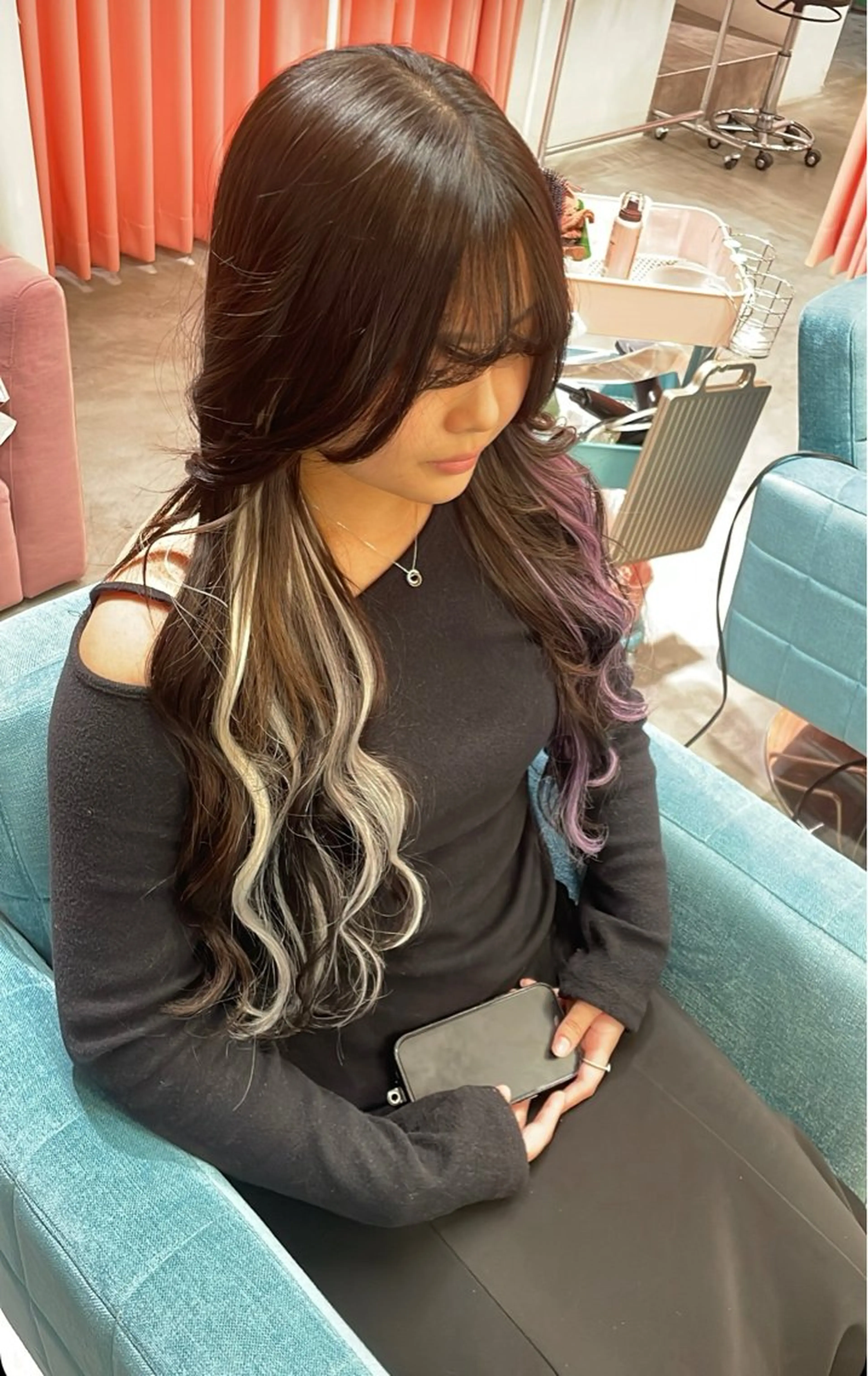 ロング エクステ Boxmico. / カカズ コトネのヘアスタイル