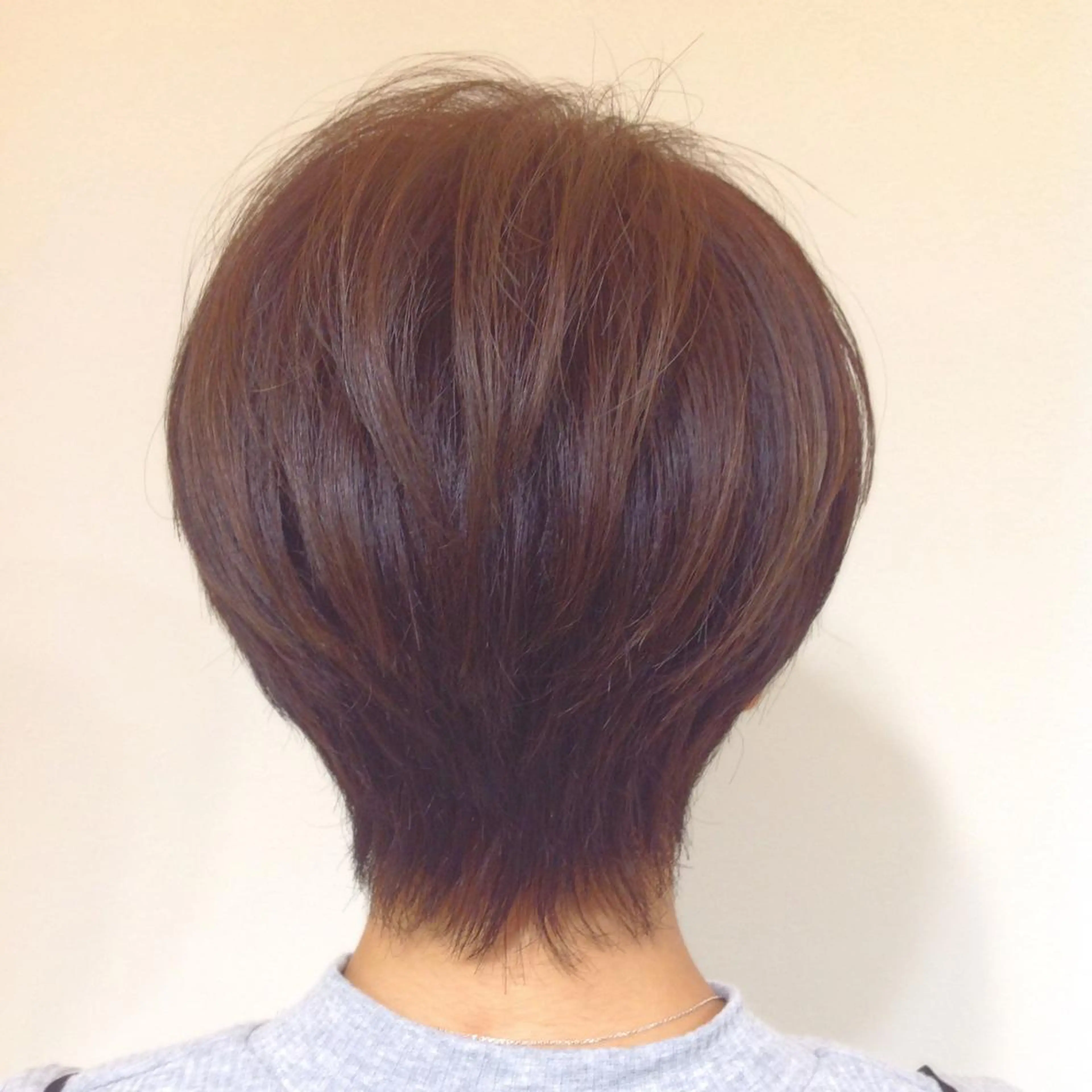 ショート くびれヘア ショートヘア 山田 真知子のヘアスタイル