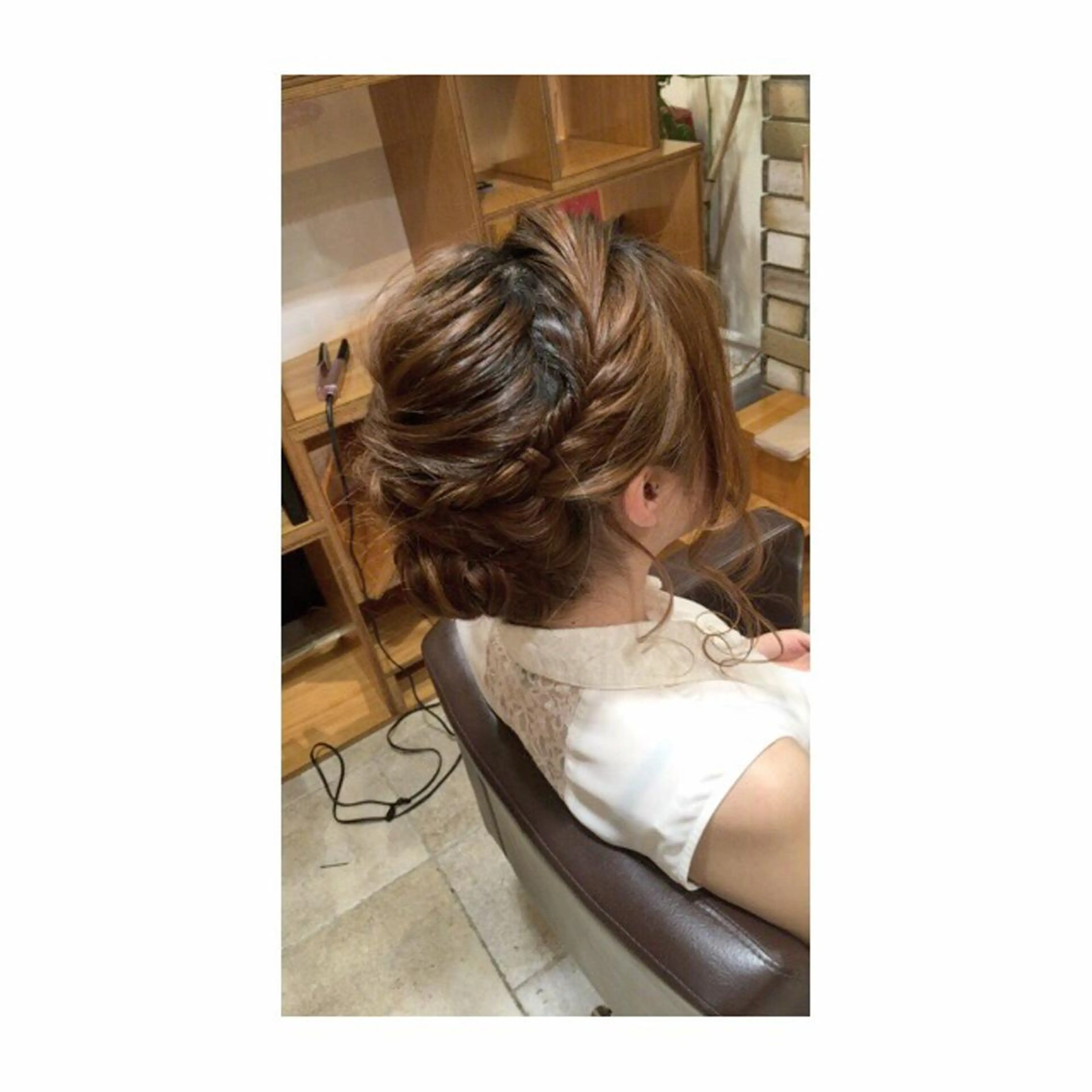 セミロング ロング ヘアアレンジ 清水 まなのマツエク・マツパデザイン