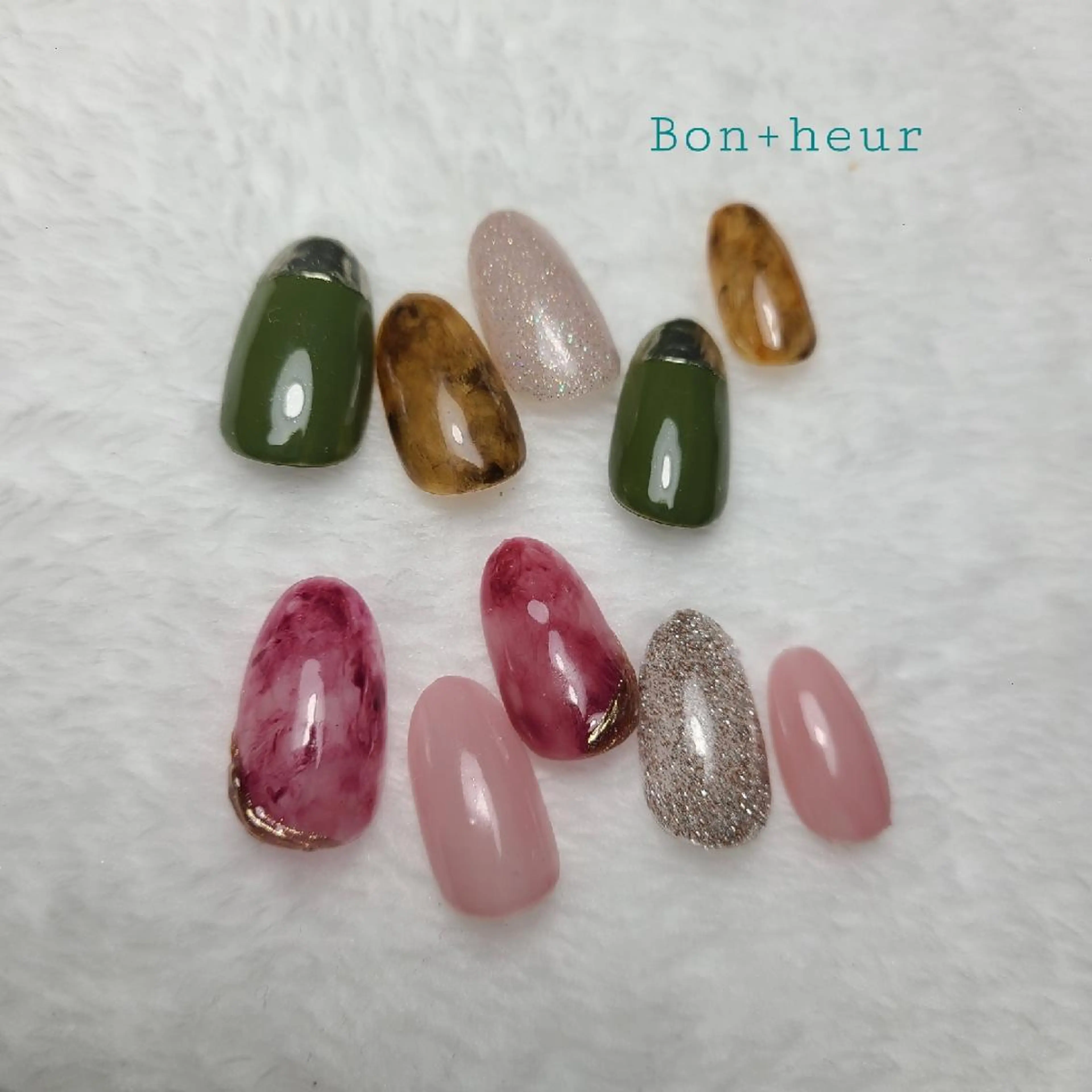 ネイル ハンドネイル 宮口 紗子のネイルデザイン