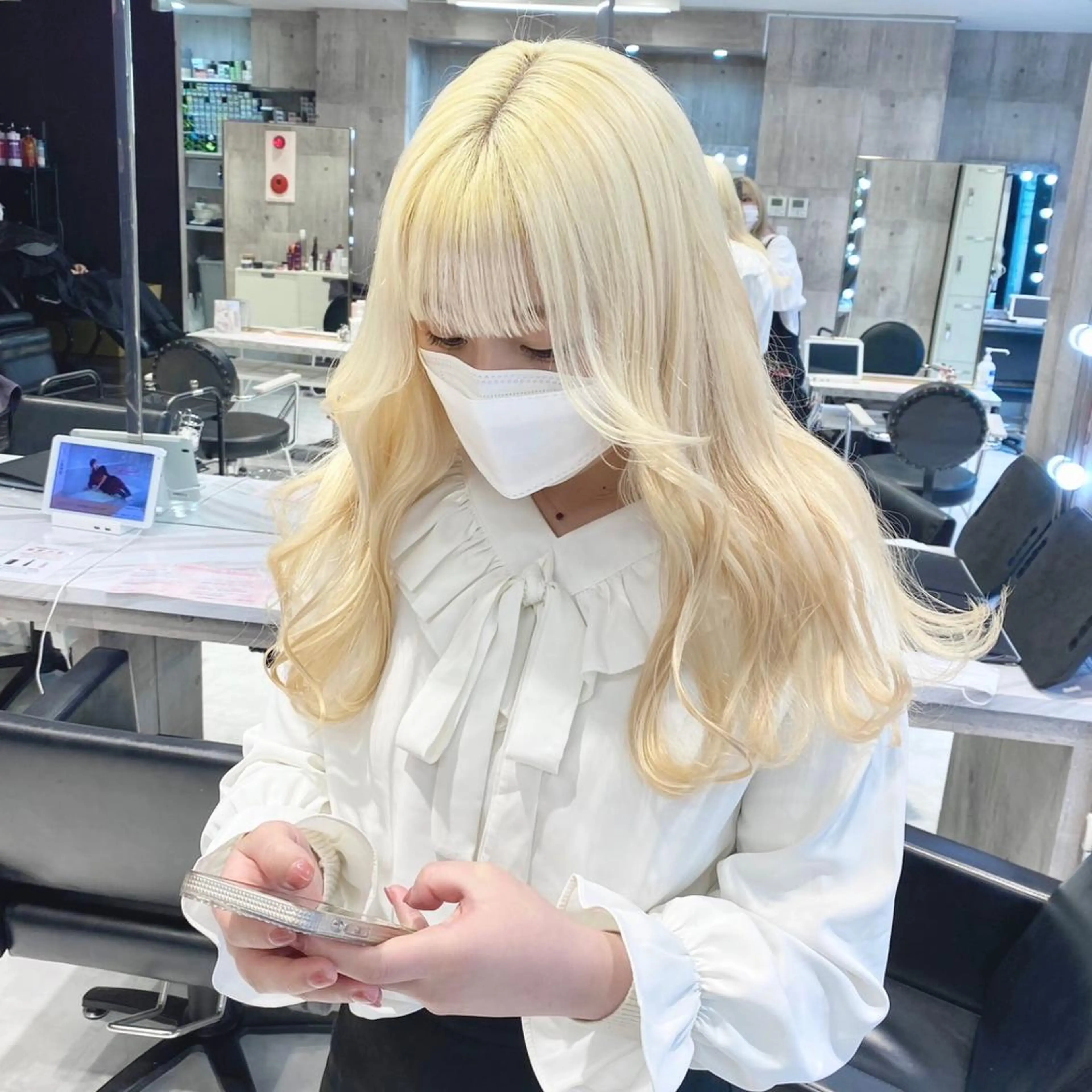 ミディアム カラー パーマ ヘアアレンジ メンズ キッズ ネイル マツエク・マツパ アイブロウ ヘアカラー トリートメント ハイトーン/ピンク 💗モモ໒꒱のヘアスタイル