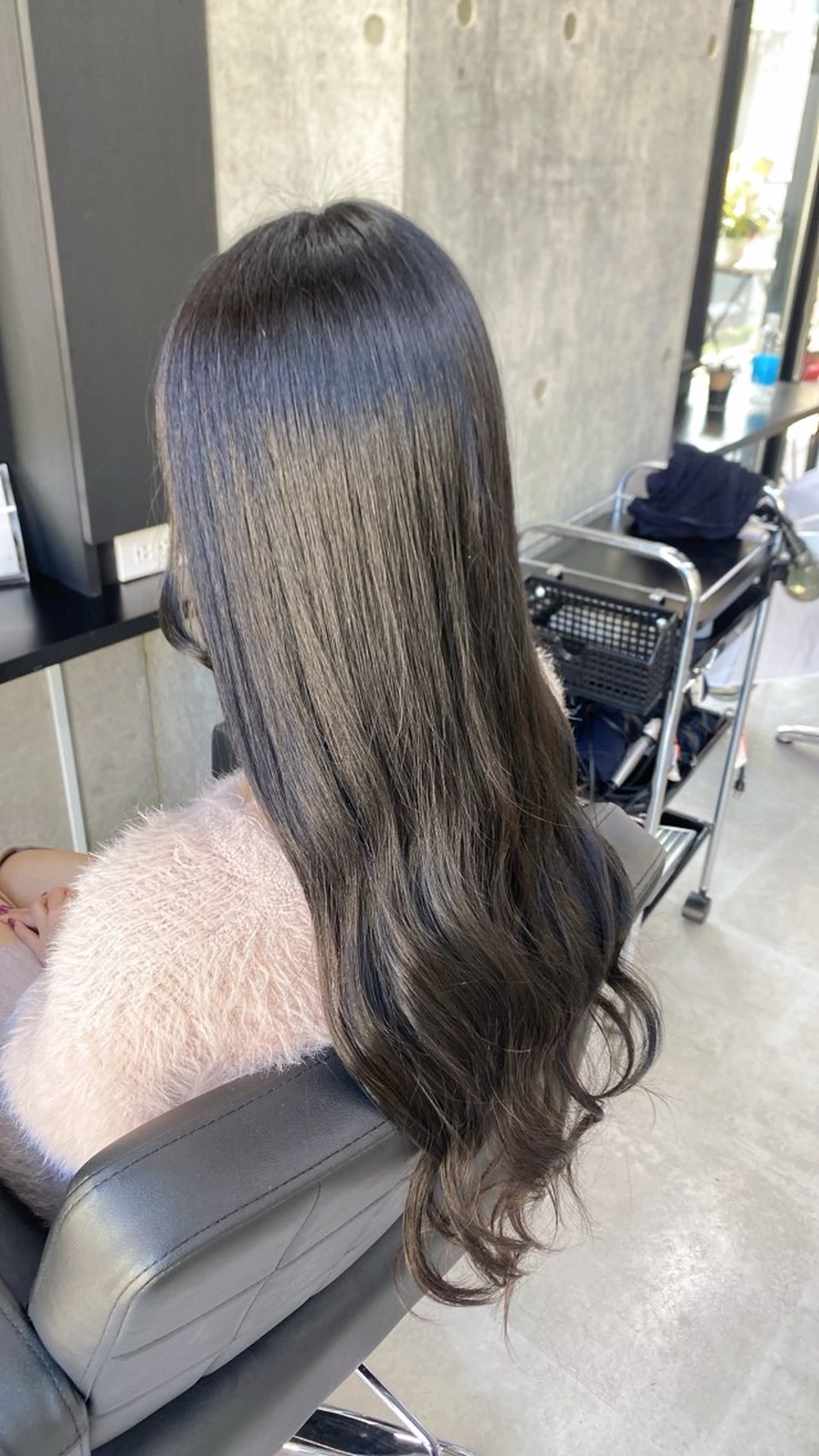 カラー BOND TOKYO所属・🌈似合わせカラー 🎀 MIO🌈のヘアスタイル