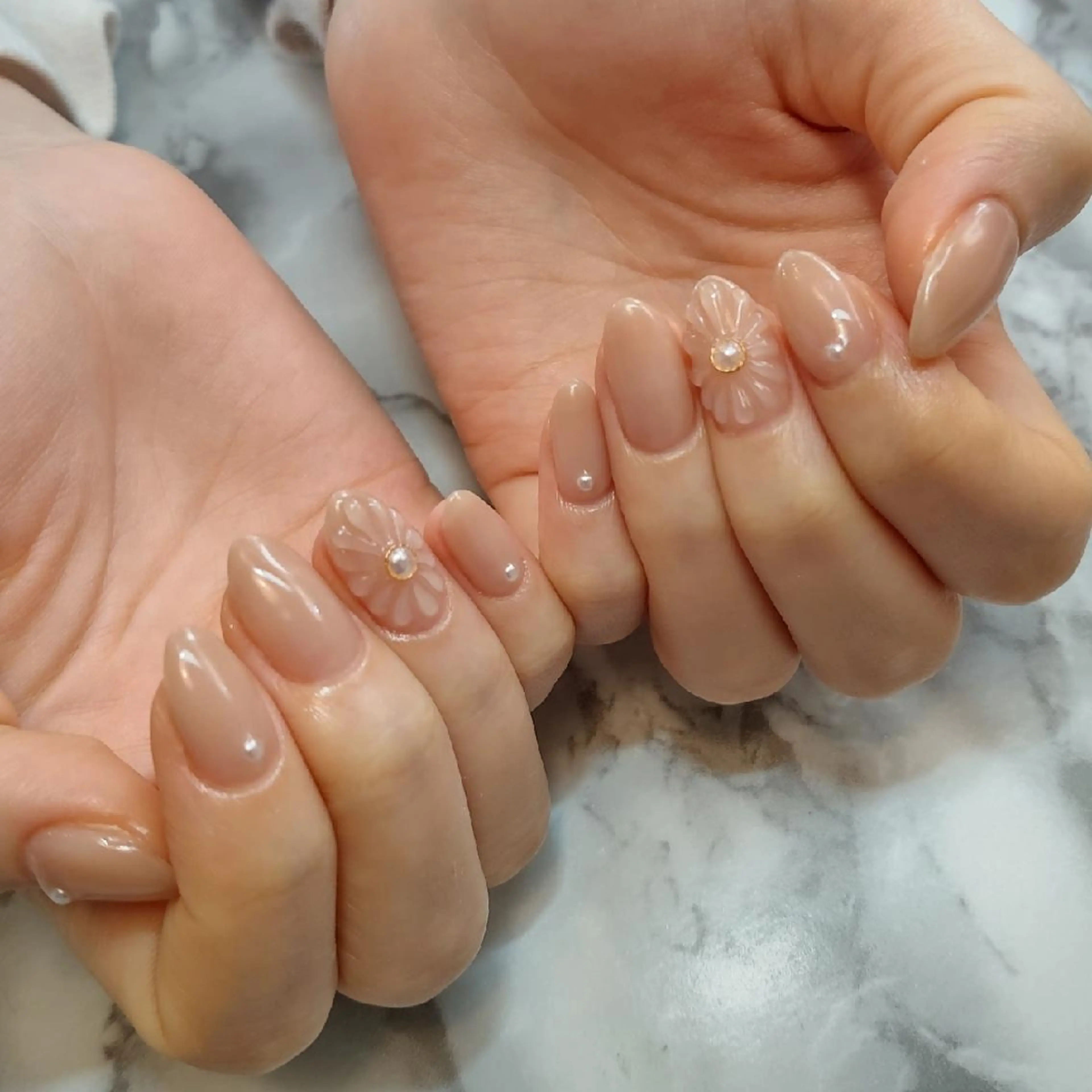 ネイル ぷっくりネイル ジェヌインネイル 河内のネイルデザイン