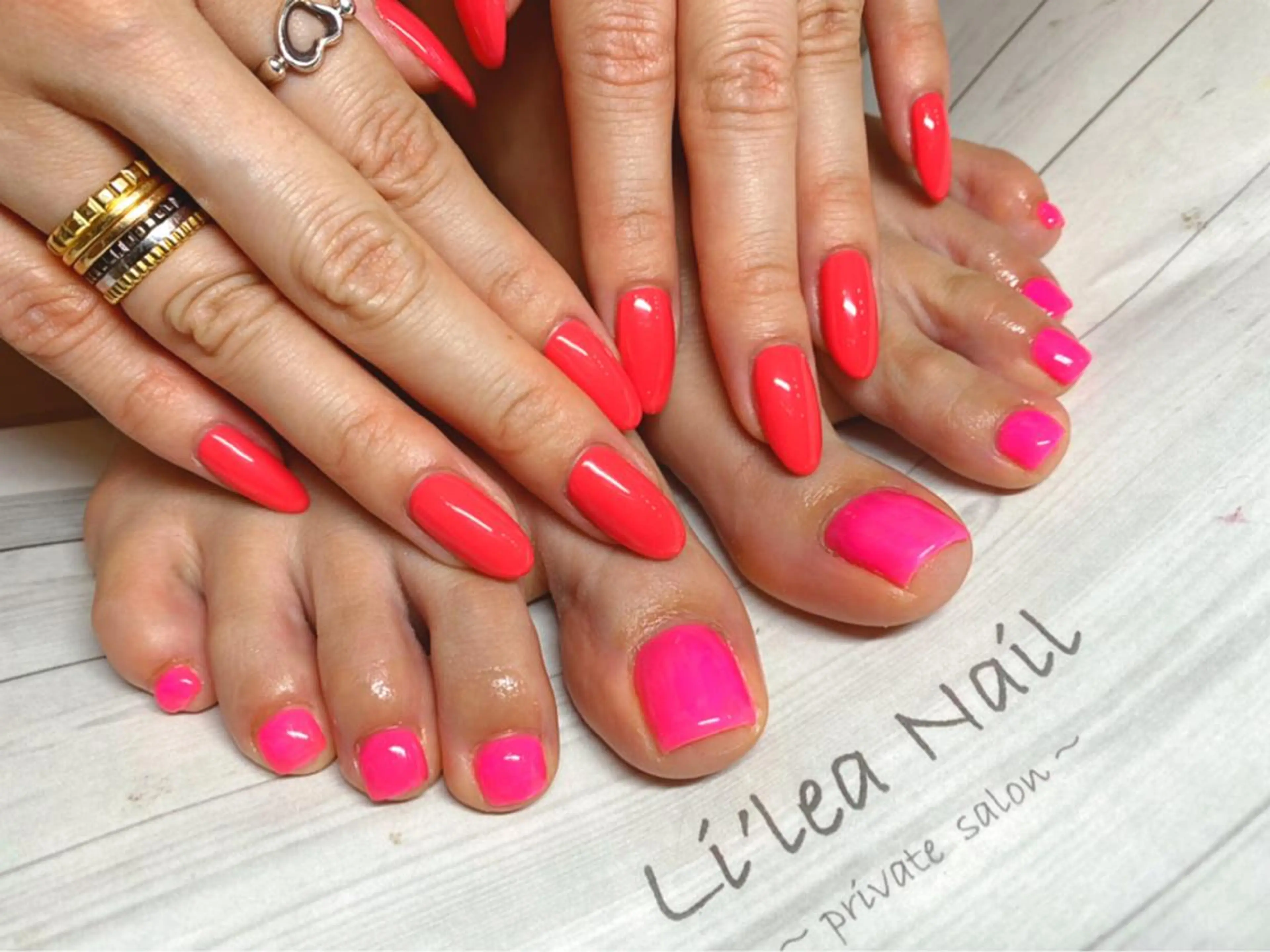 ネイル Li'leaNail AINAのネイルデザイン