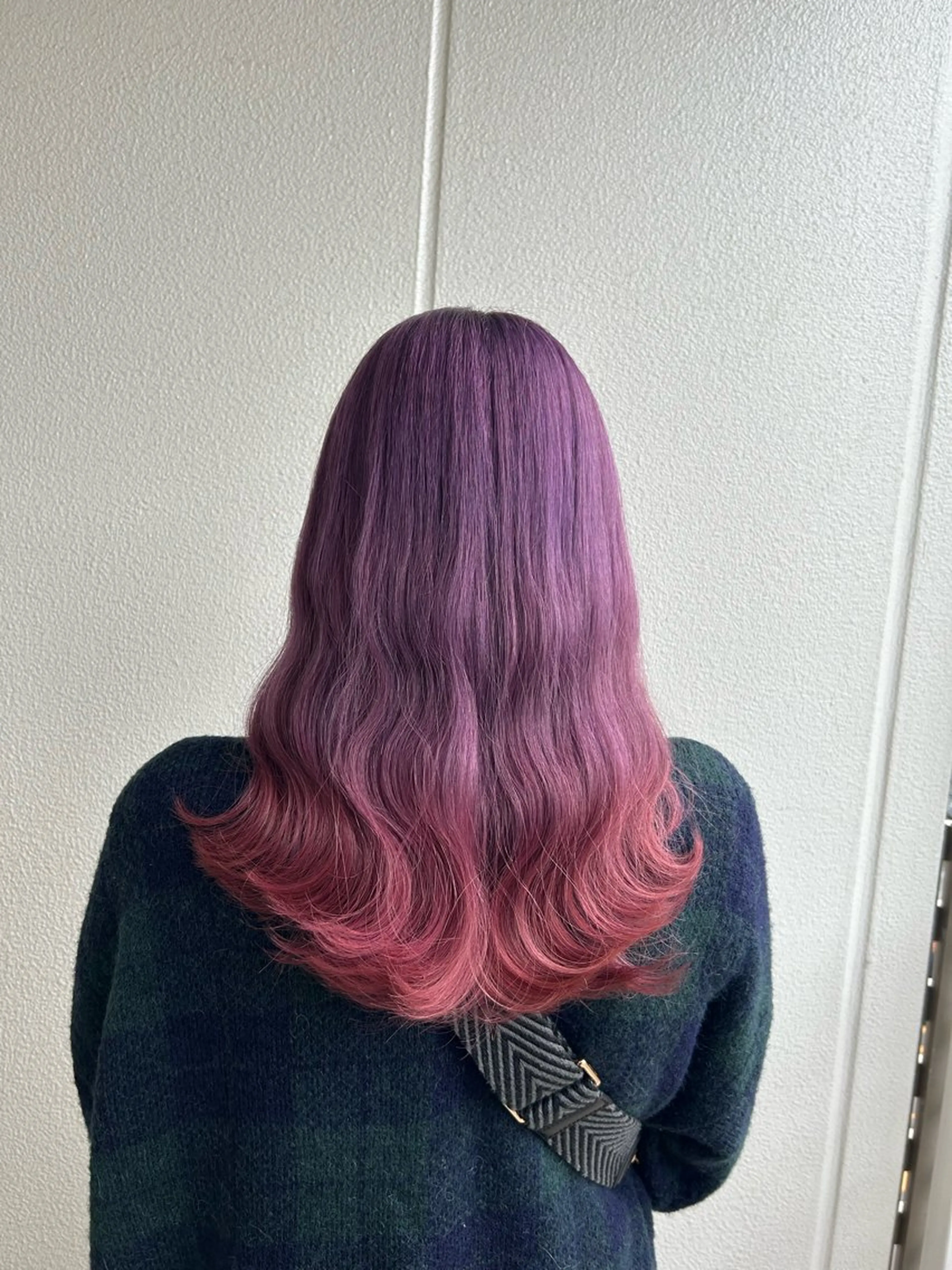 セミロング カラー ヘアアレンジ グラデーションカラー ラベンダーカラー ラベンダーピンク ピンクカラー 《暖色/韓国hair 》🇰🇷桑原ユキネのヘアスタイル