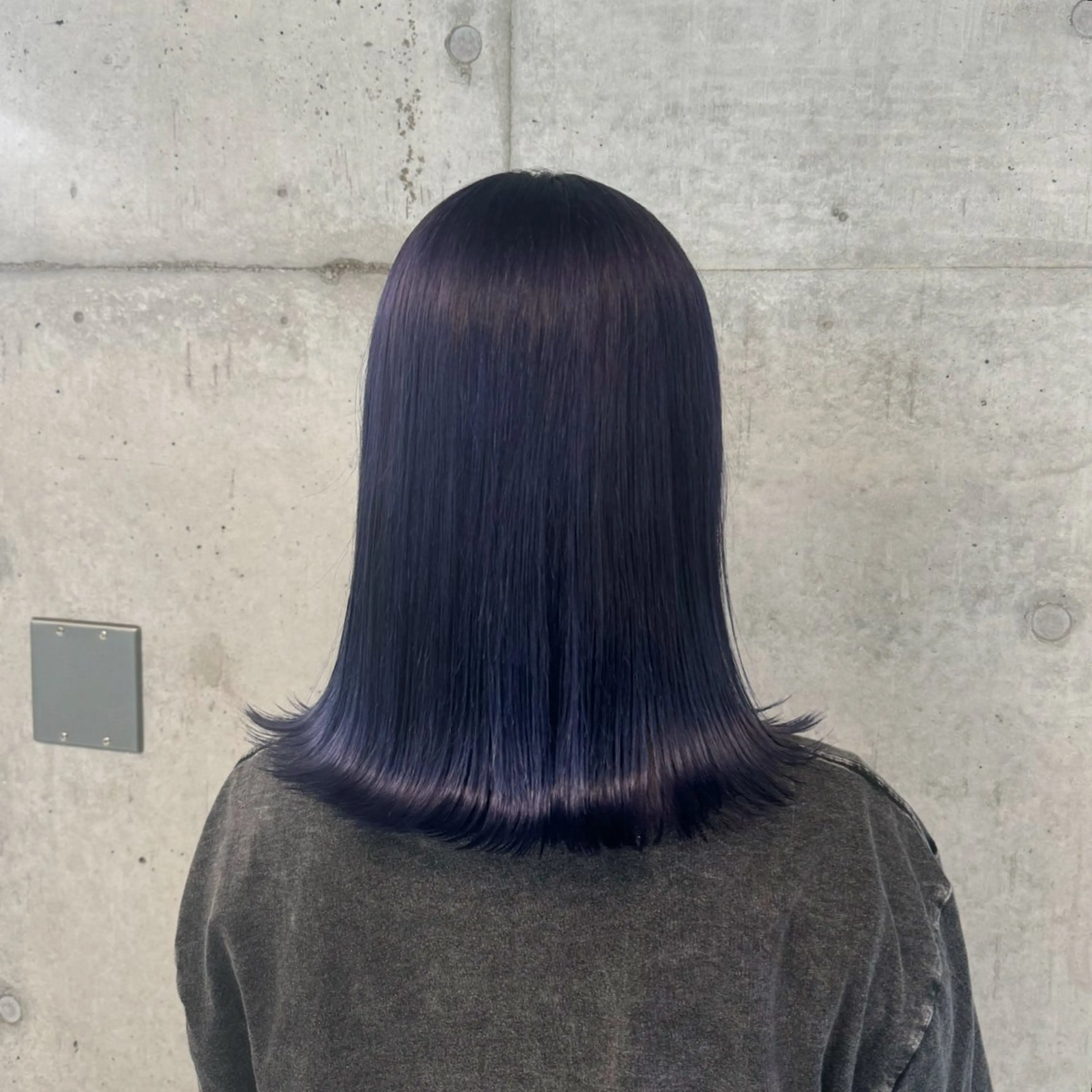 セミロング カラー ヘアカラー トリートメント 透明感/ 艶ハイトーン/梨桜のヘアスタイル