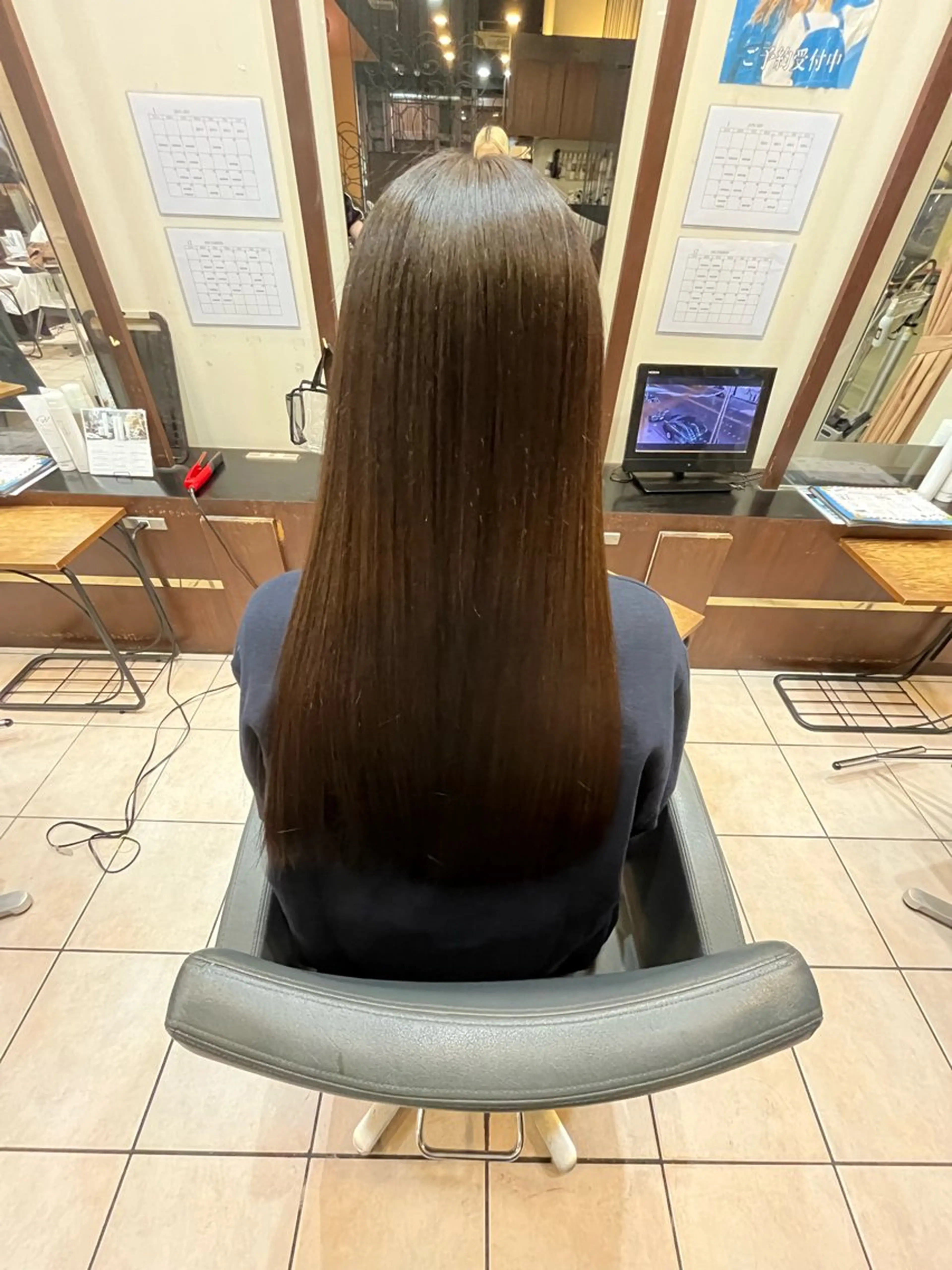 ロング MODEK's阿倍野 HONOKAのヘアスタイル