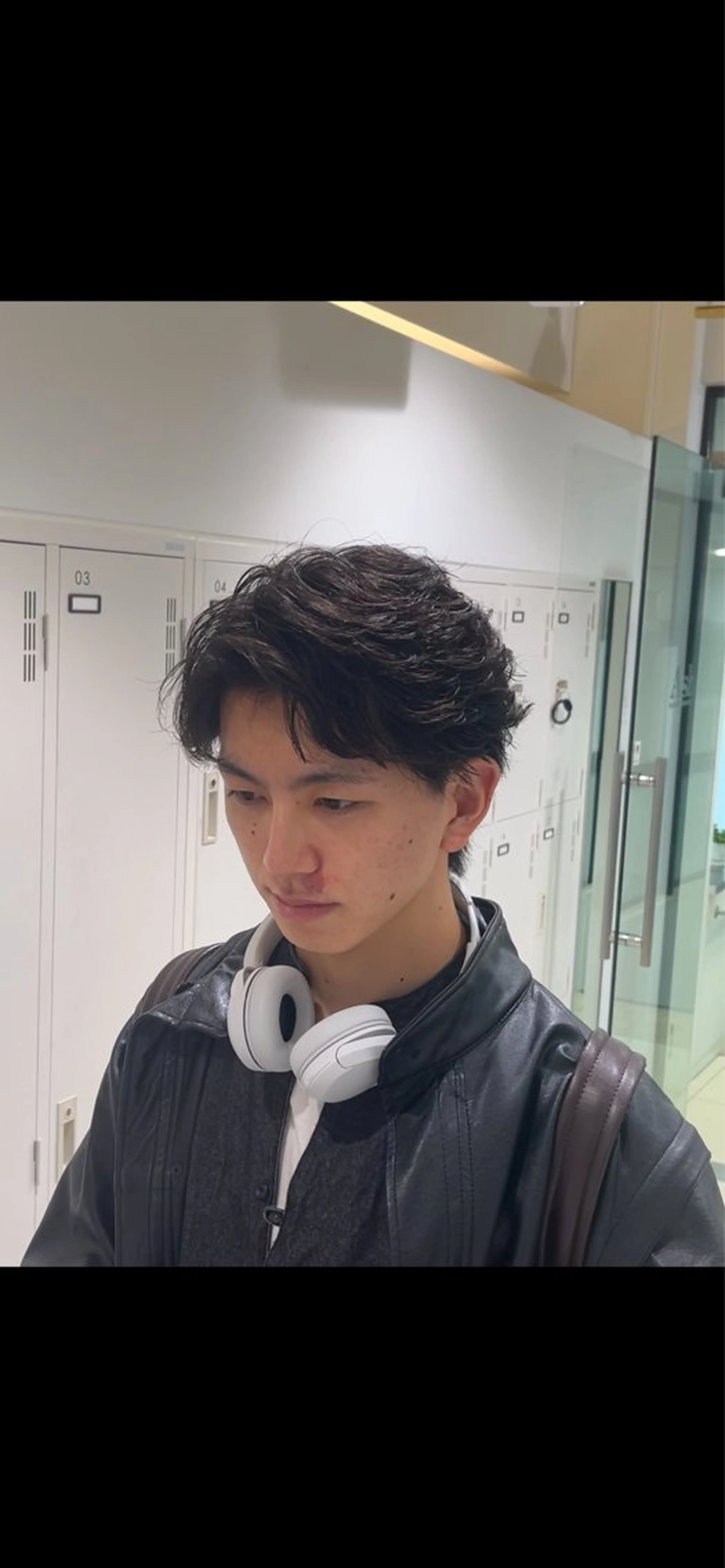 ショート カラー パーマ メンズ カット パーマ 【シャドウパーマ センターパート】義心のヘアスタイル