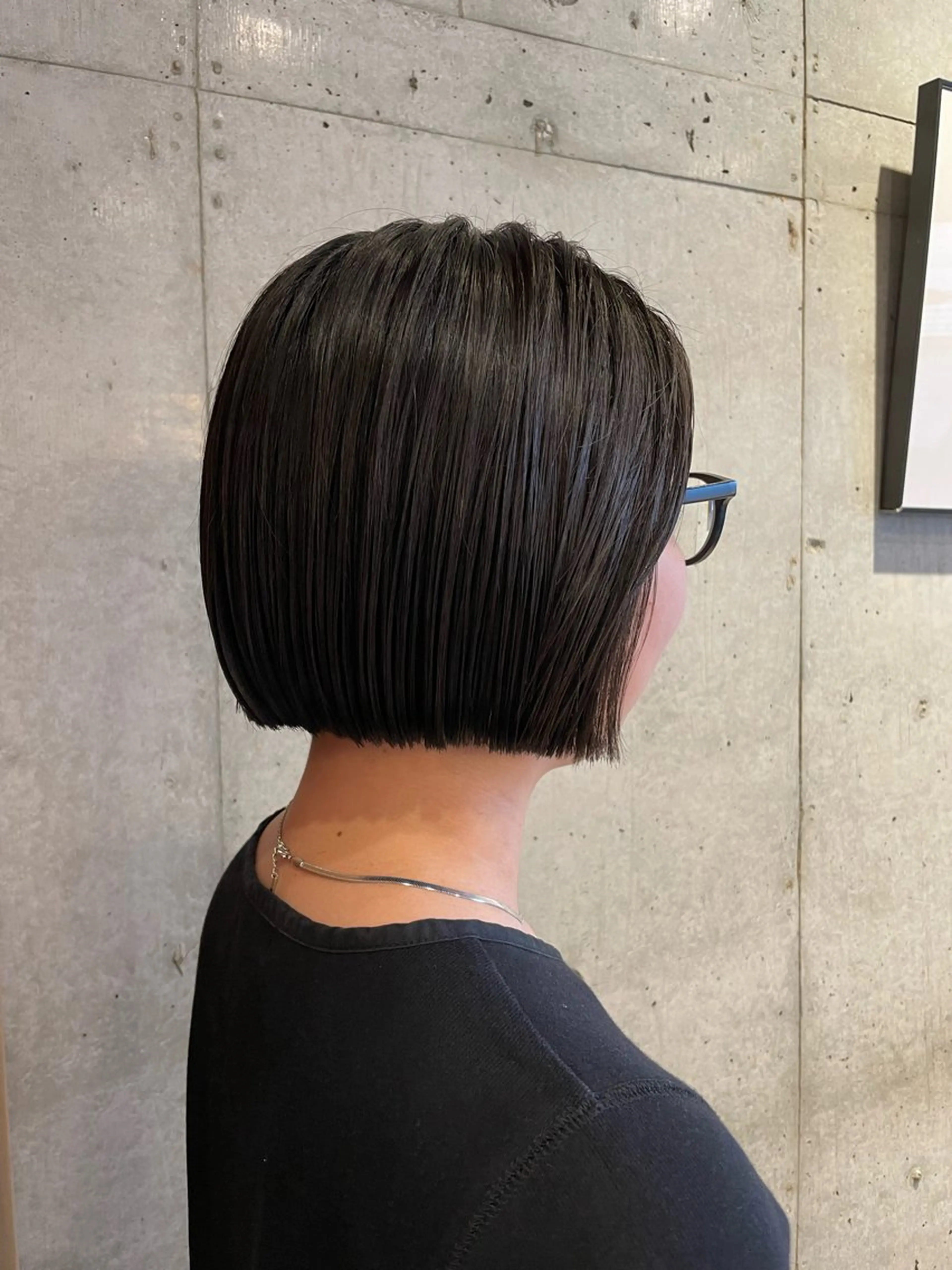 ショート CRESCENDO 山本樹カットカラーのヘアスタイル