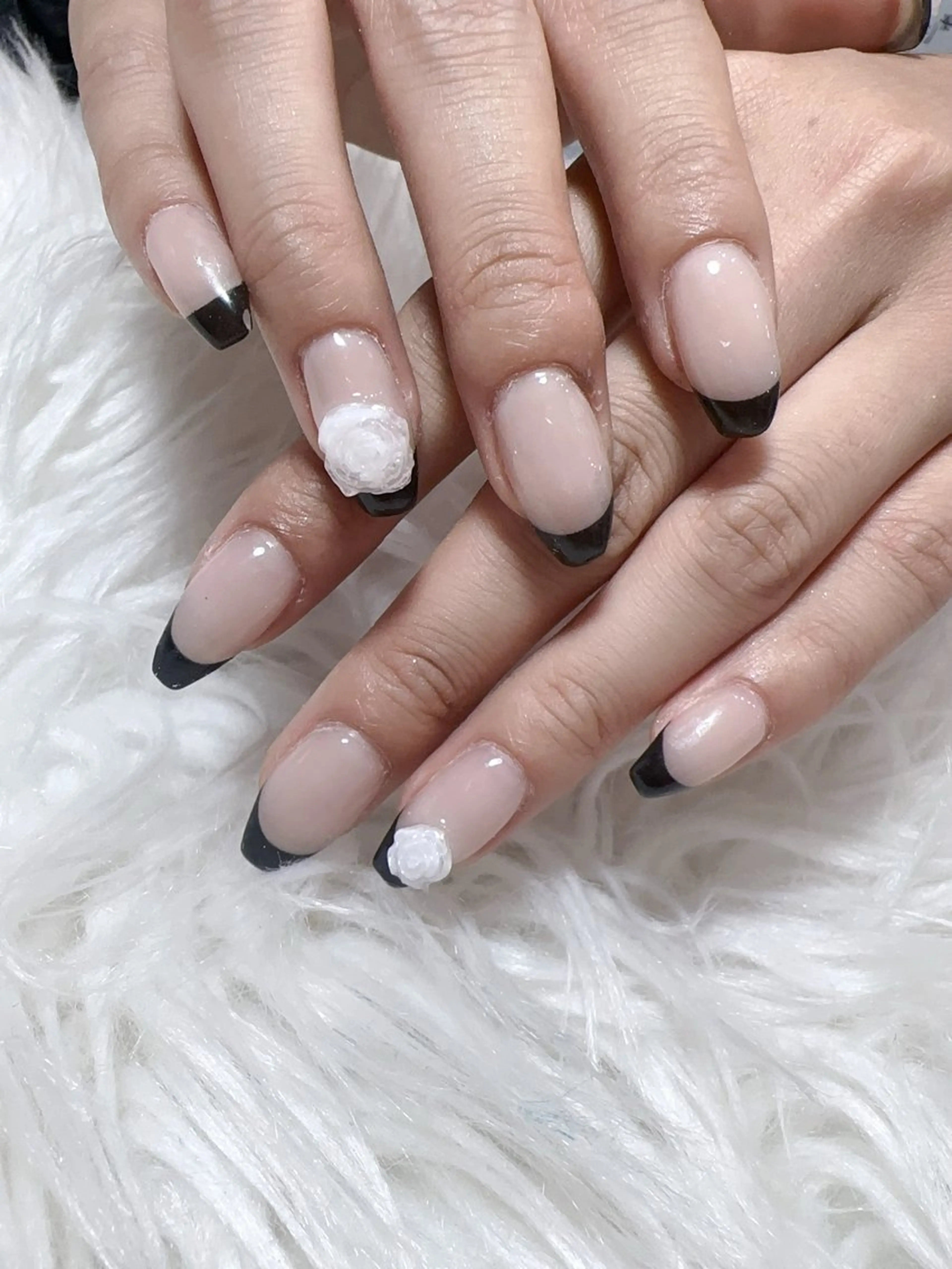 ネイル ハンドネイル &ME シシのネイルデザイン