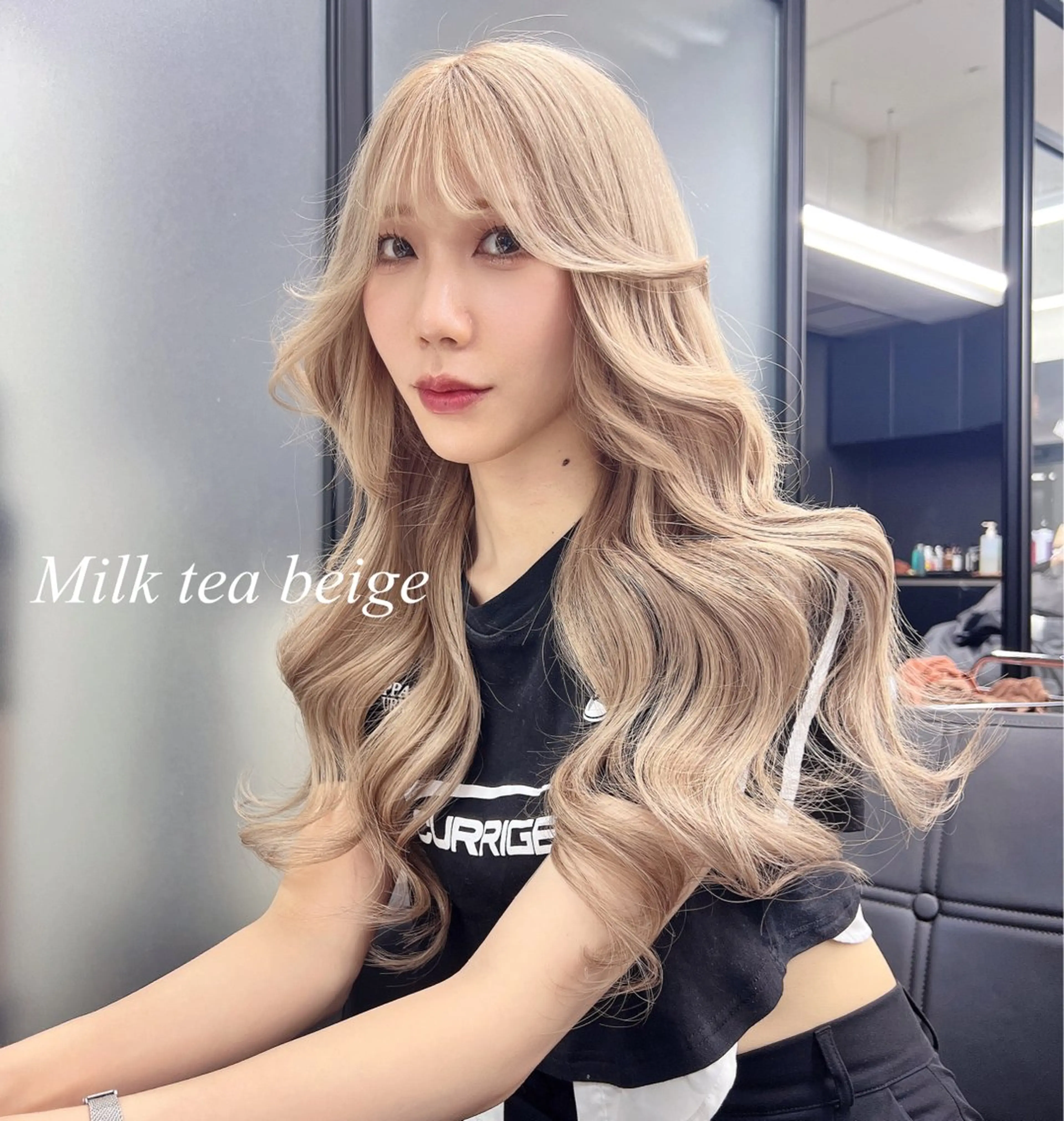 ロング カラー エクステ ヘアカラー エクステ シールエクステ特化 ハイトーン、NANAのヘアスタイル