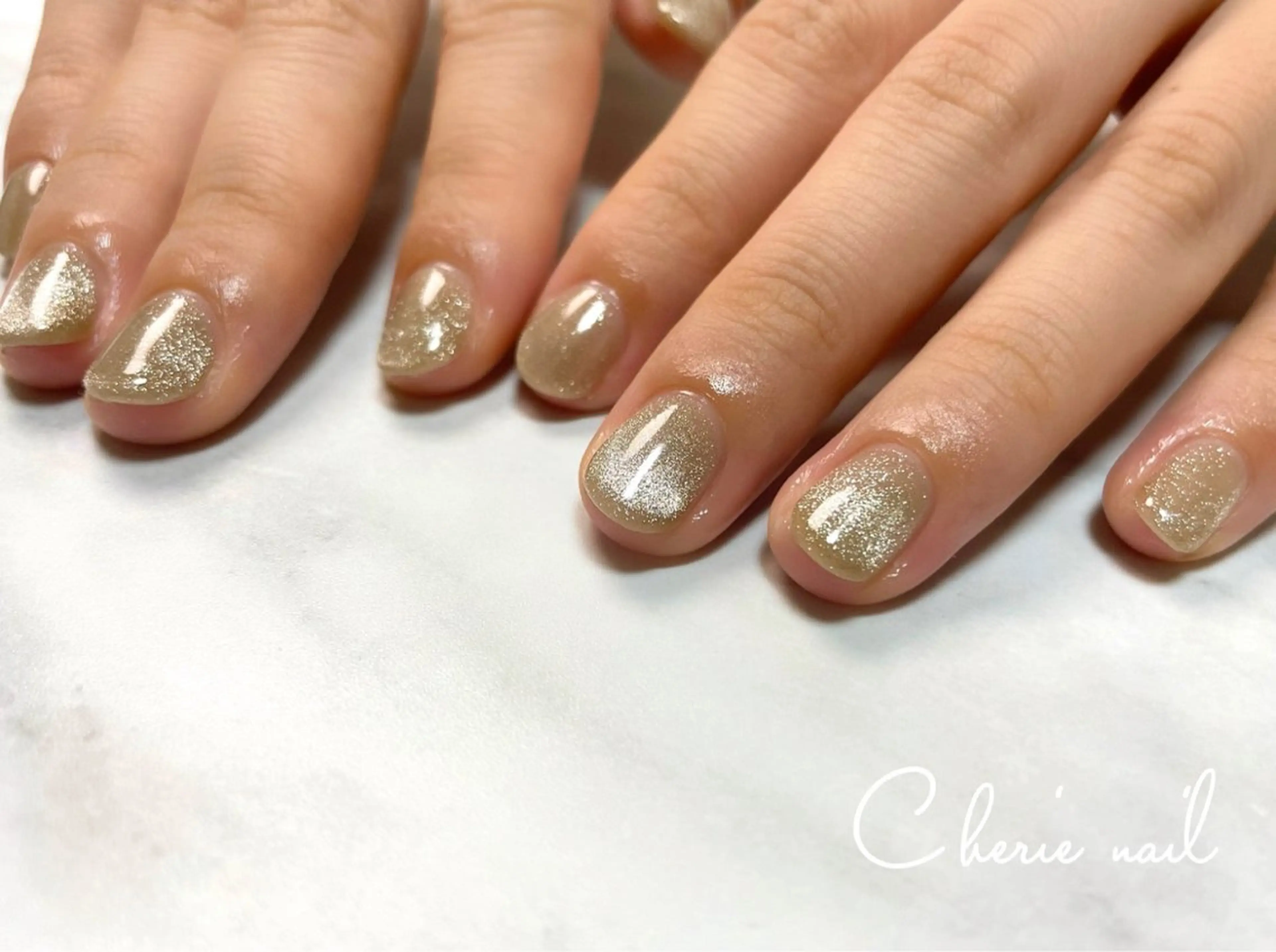 ネイル マグネットネイル ハンドネイル Cherienail yunaのネイルデザイン