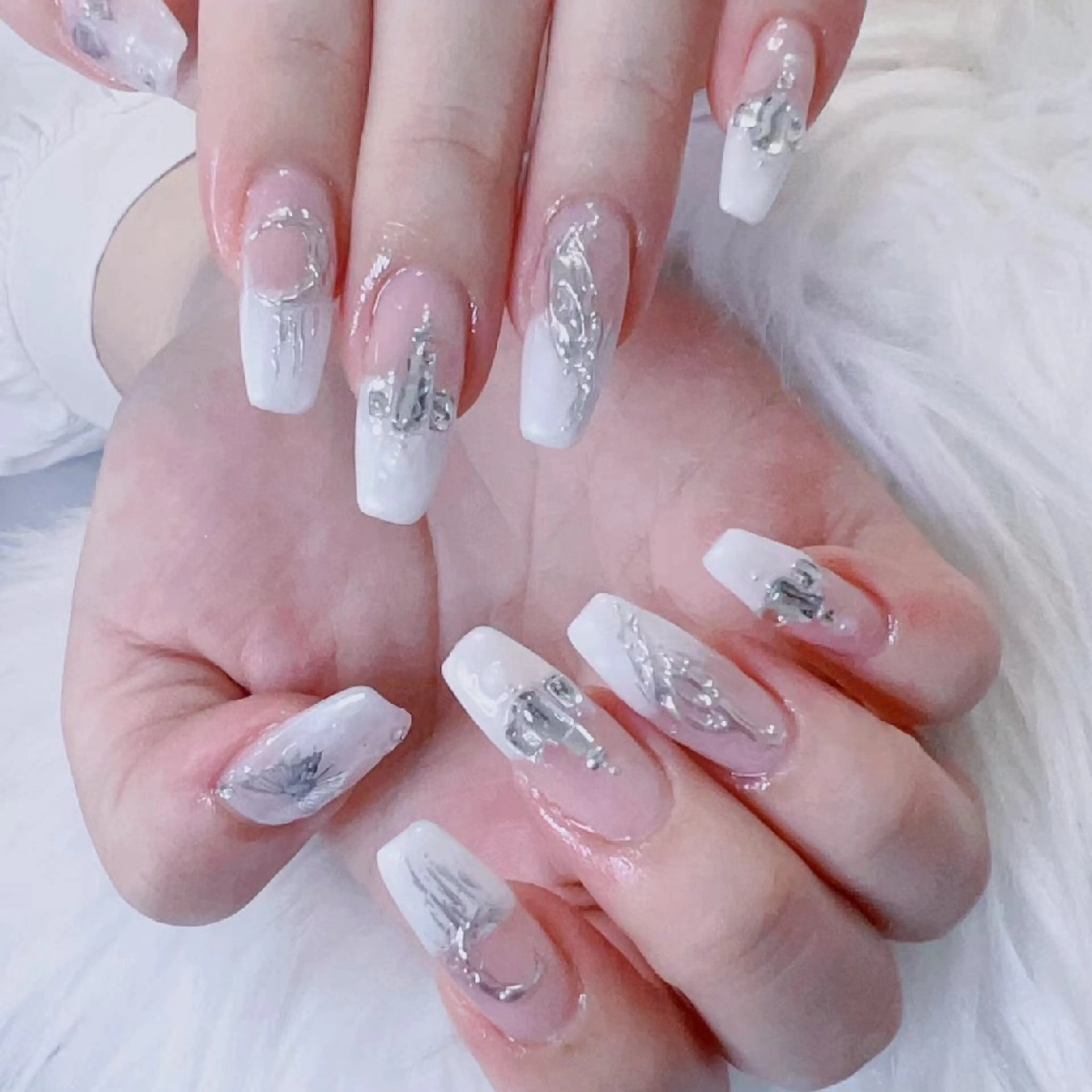 ネイル 菲菲ネイルサロン所属・FJ ネイルサロンのネイルデザイン