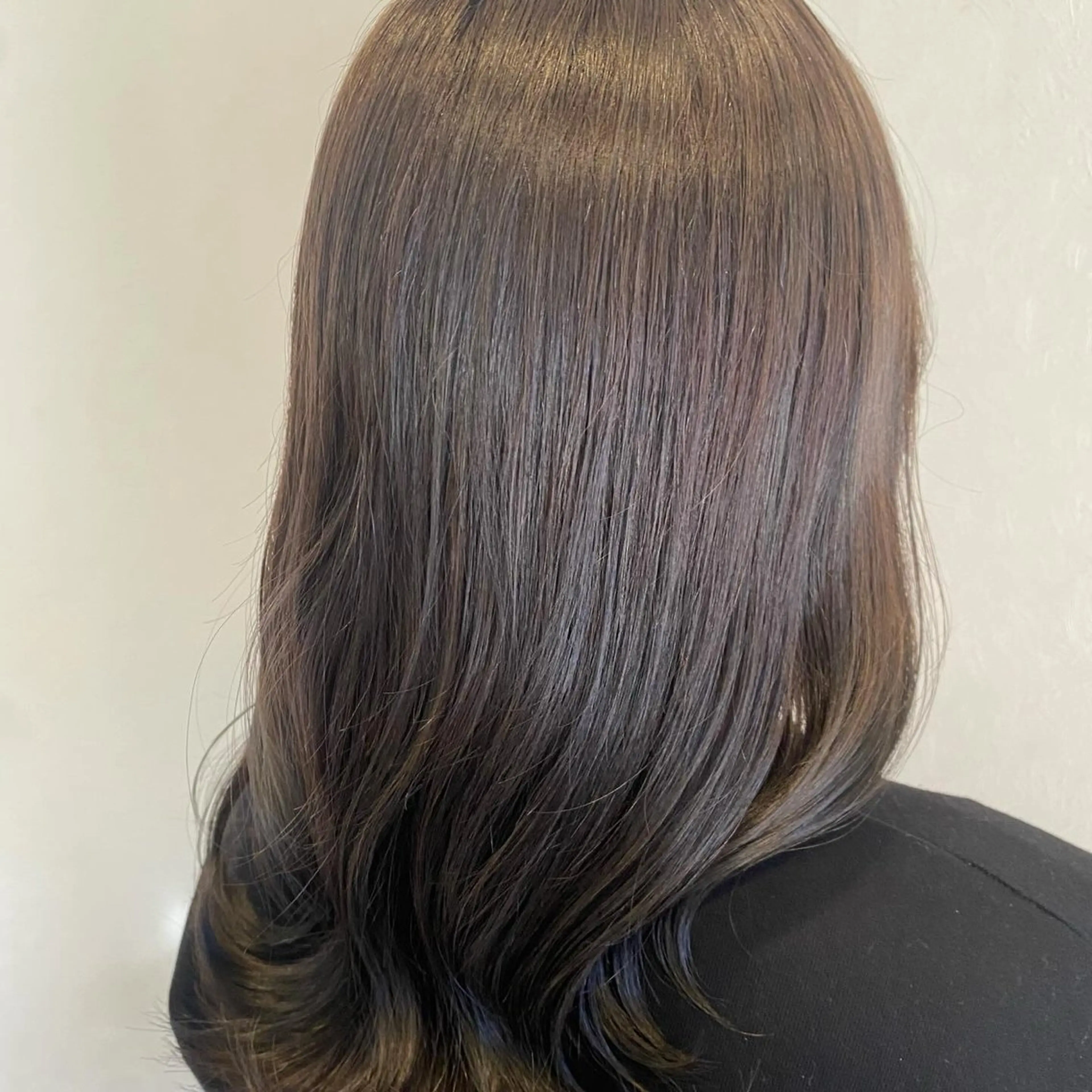 セミロング トリートメント カット トリートメント 美容室Limb所属・髪質改善/縮毛/小林 水葵のヘアスタイル