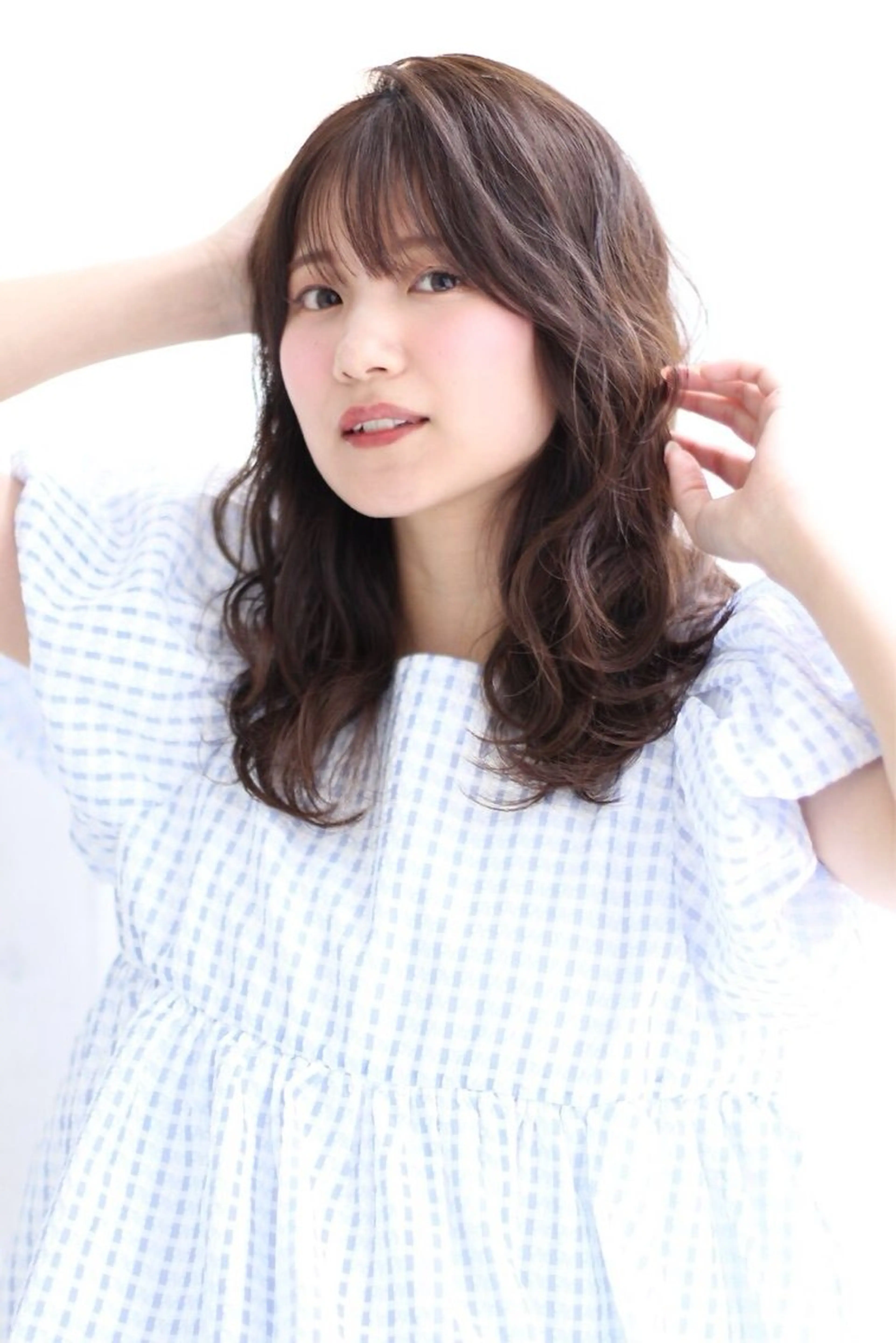 セミロング カット パーマ 林 美里のヘアスタイル